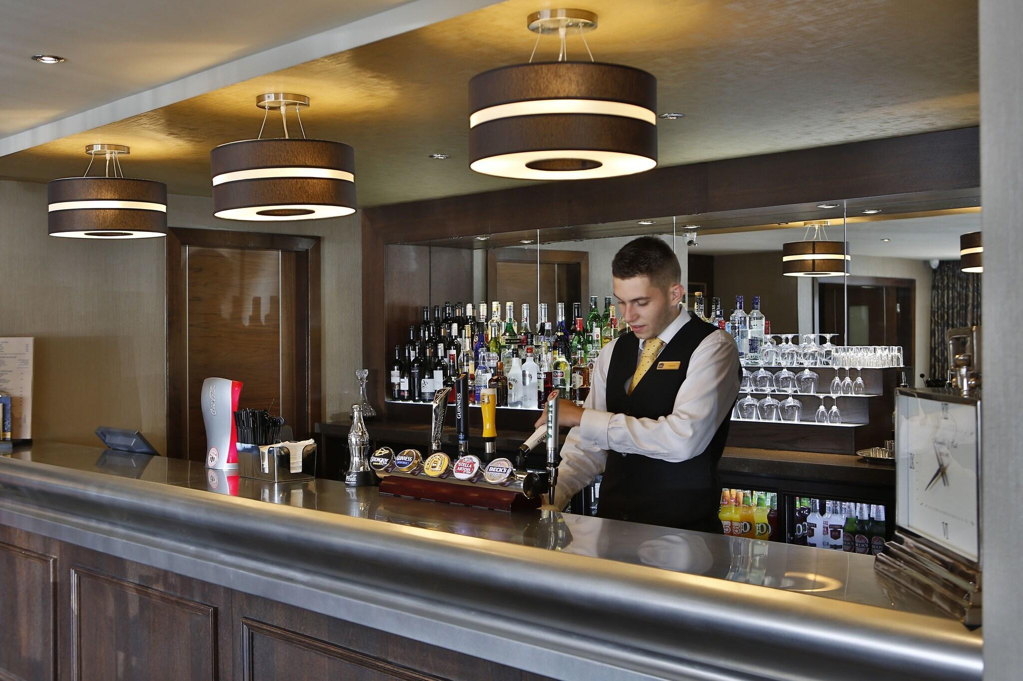 Bar/Salón Best Western Heath Court Hotel