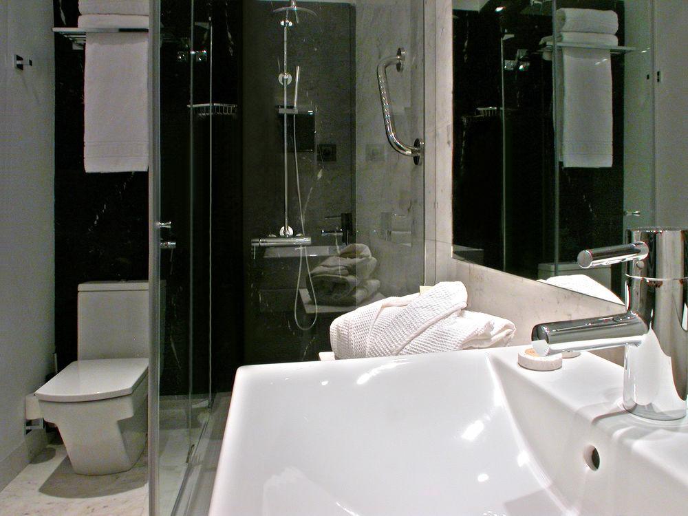 Hotel Grupotel Gran Vía 678