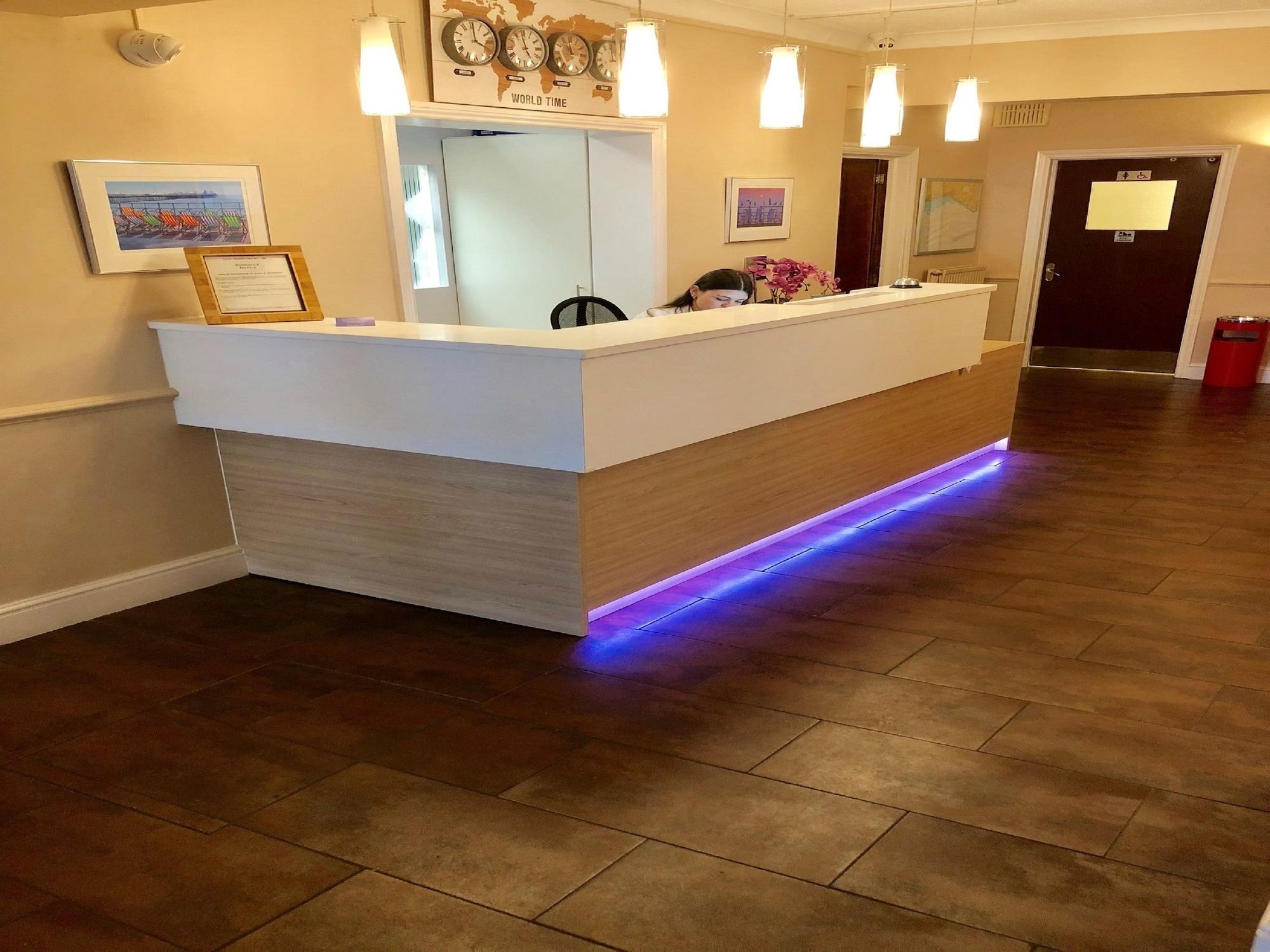 Vista Lobby Best Western Princes Marine Hotel