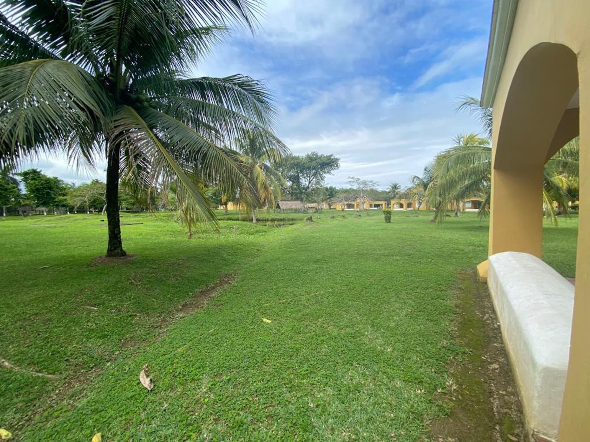 Habitación Amatique Bay Hotel