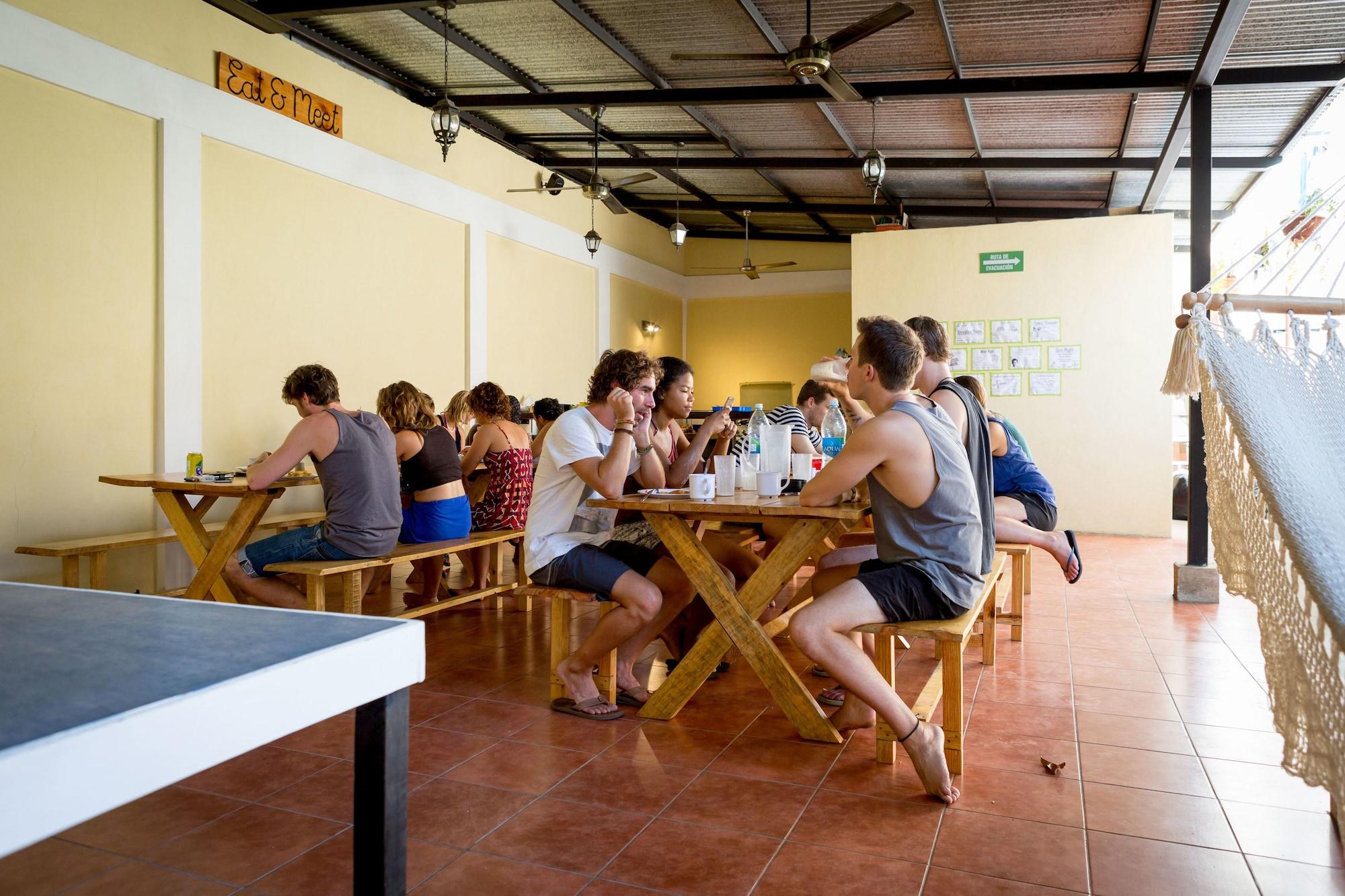 Restaurant Poco a Poco Hostel