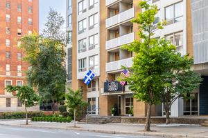 Alojamiento - Hotel Faubourg Montreal