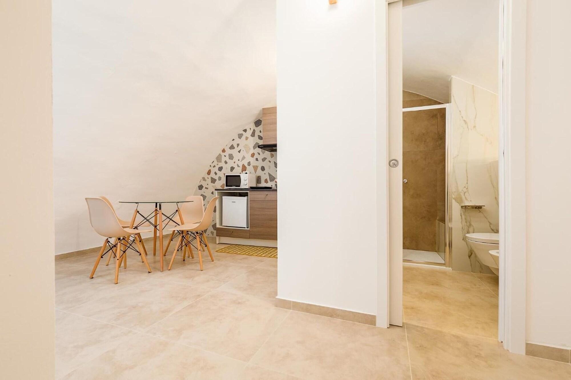 Equipamiento de Habitación Arco Gentile