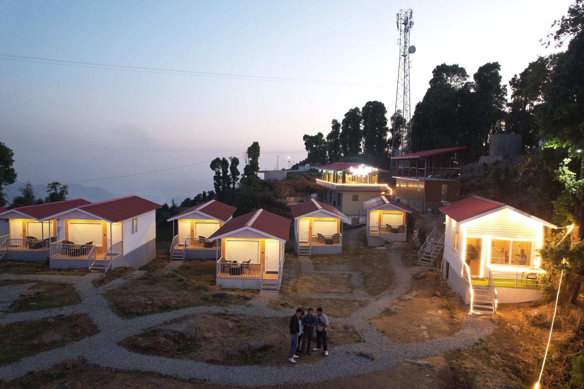 Vista Exterior The Grand View Resort Buranskhanda Dhanaulti