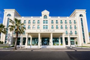 Alojamiento - Hotel Las Arenas Balneario Resort