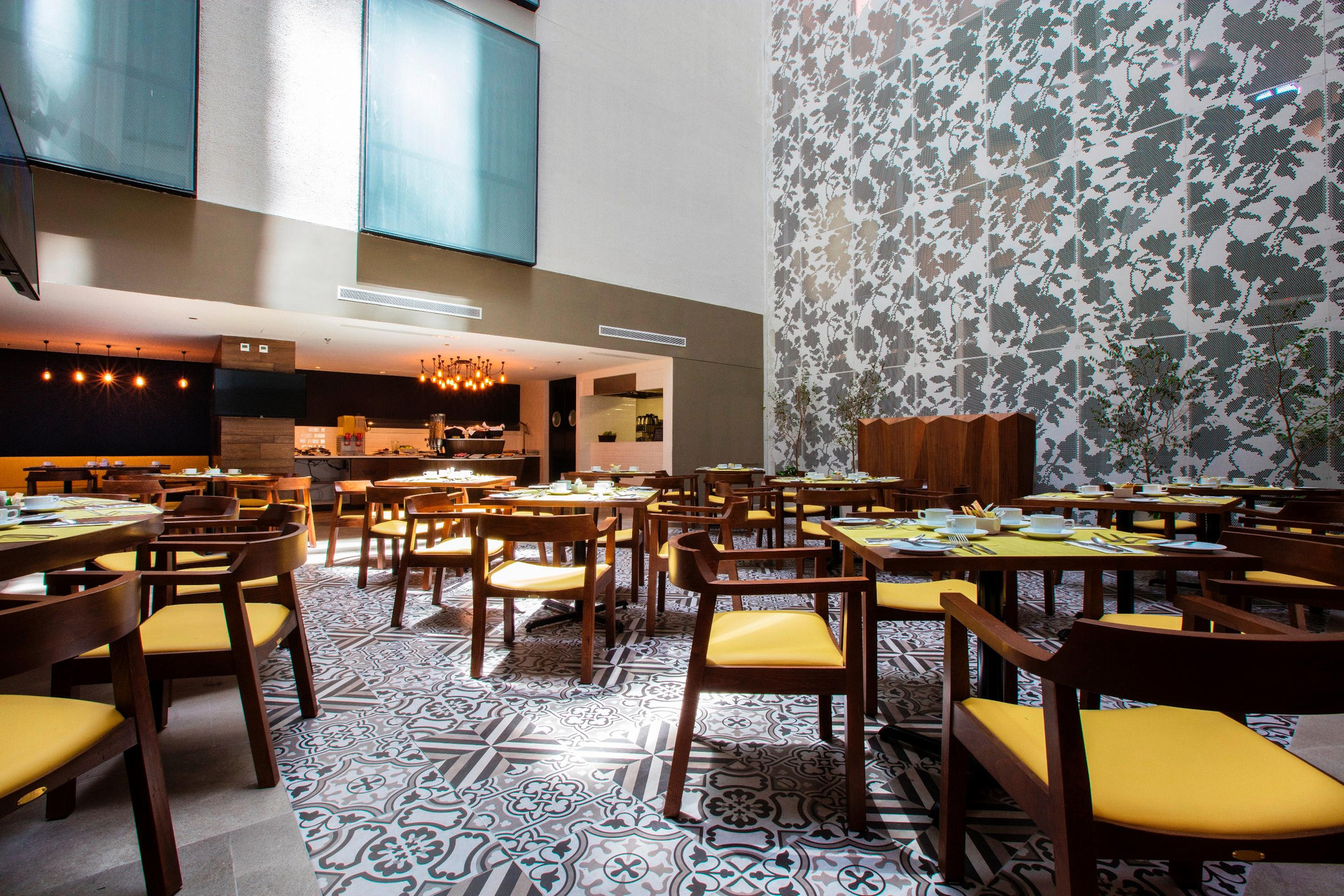 Restaurant Krystal Urban Guadalajara