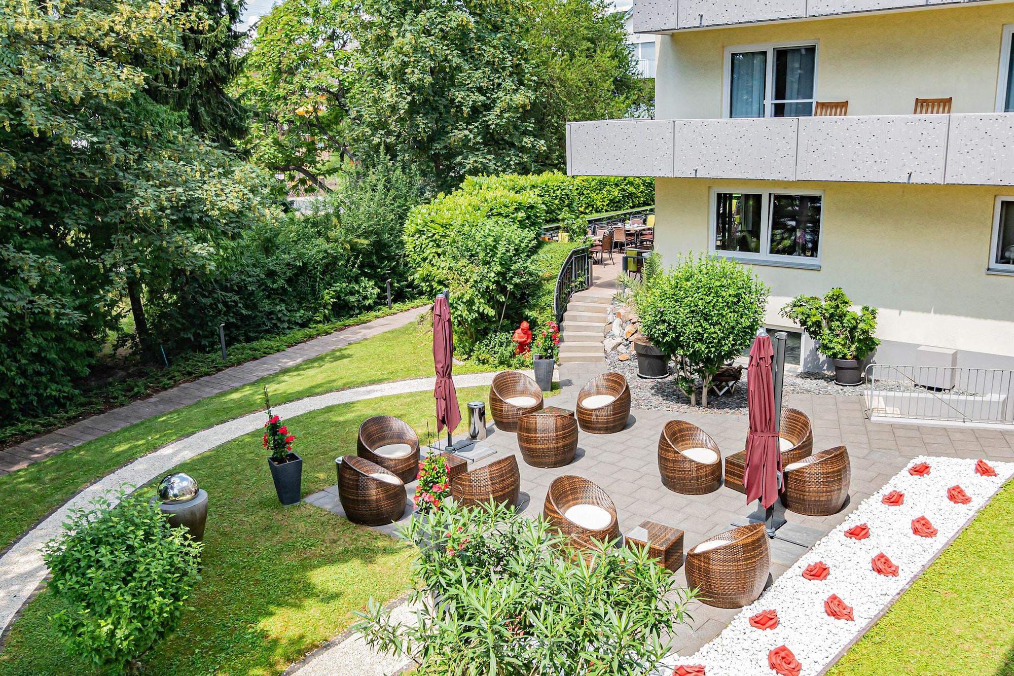 Vista Exterior Parkhotel Sonnenberg Eltville