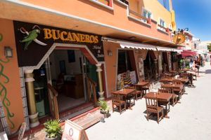 Pacote - Hotel & Restaurant Bucaneros, Isla Mujeres