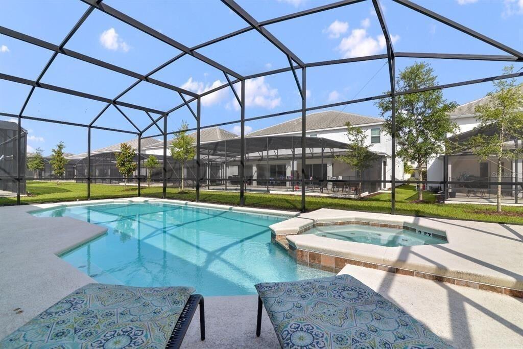 Vista Piscina Enchanted Fantasy