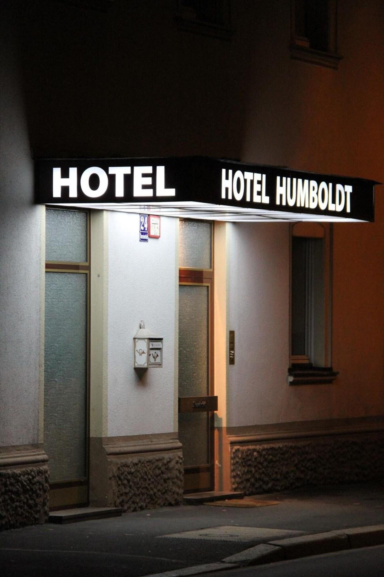 Vista Exterior Hotel Humboldt