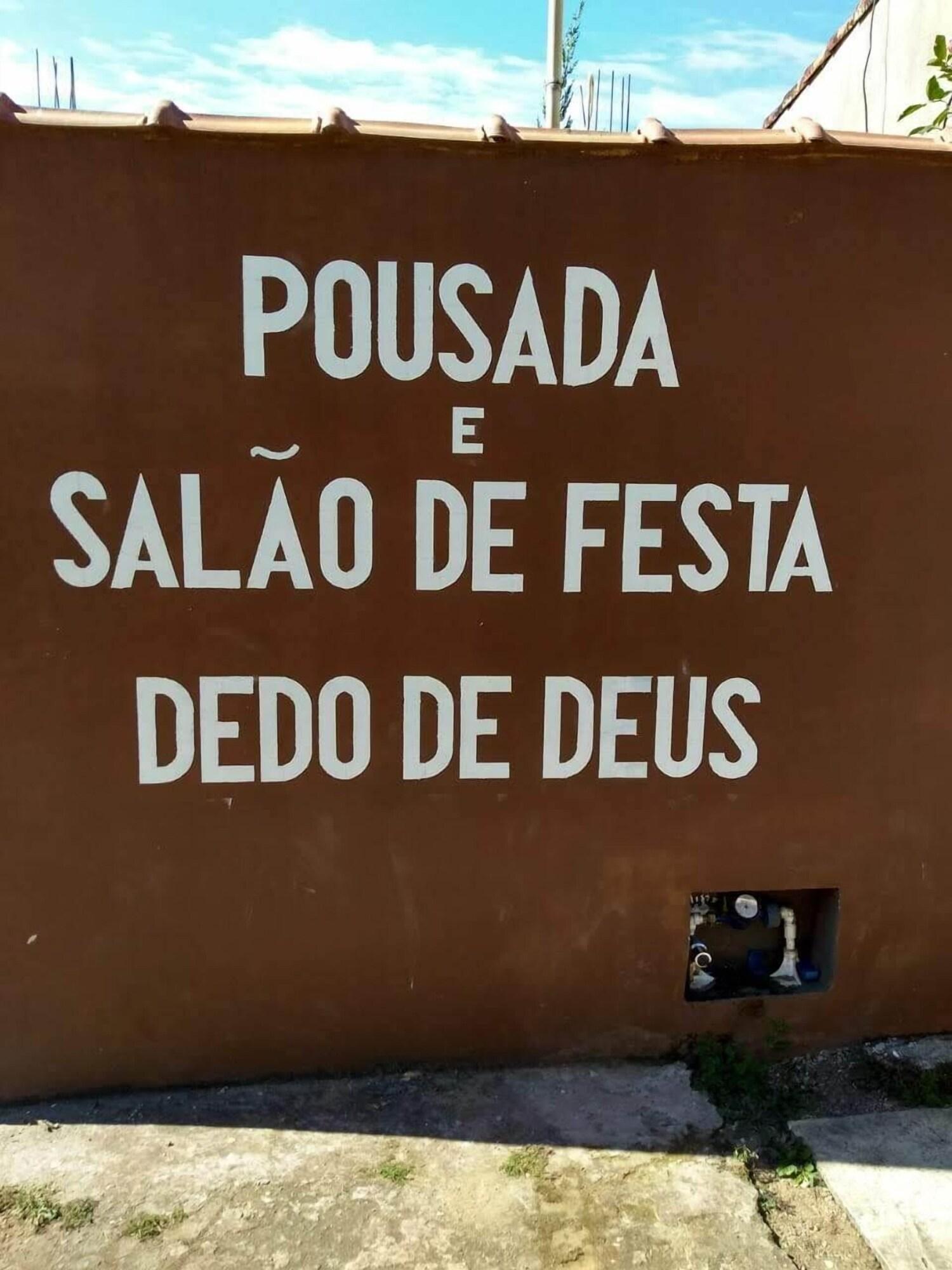 Vista Exterior Pousada Dedo de Deus