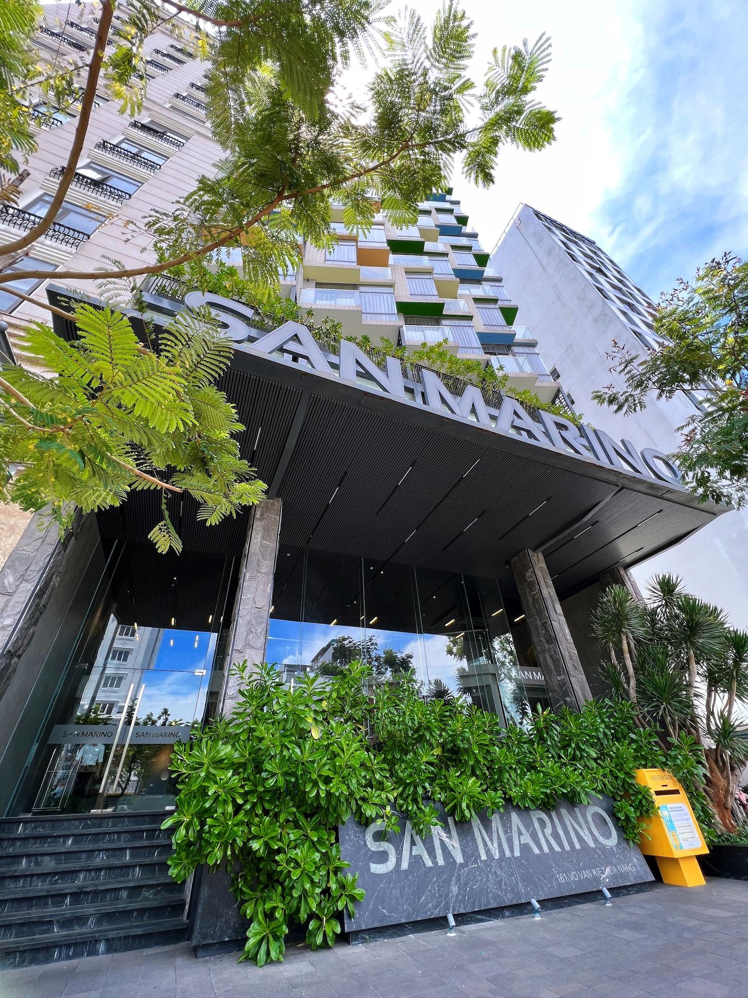 Vista Exterior San Marino Boutique Danang