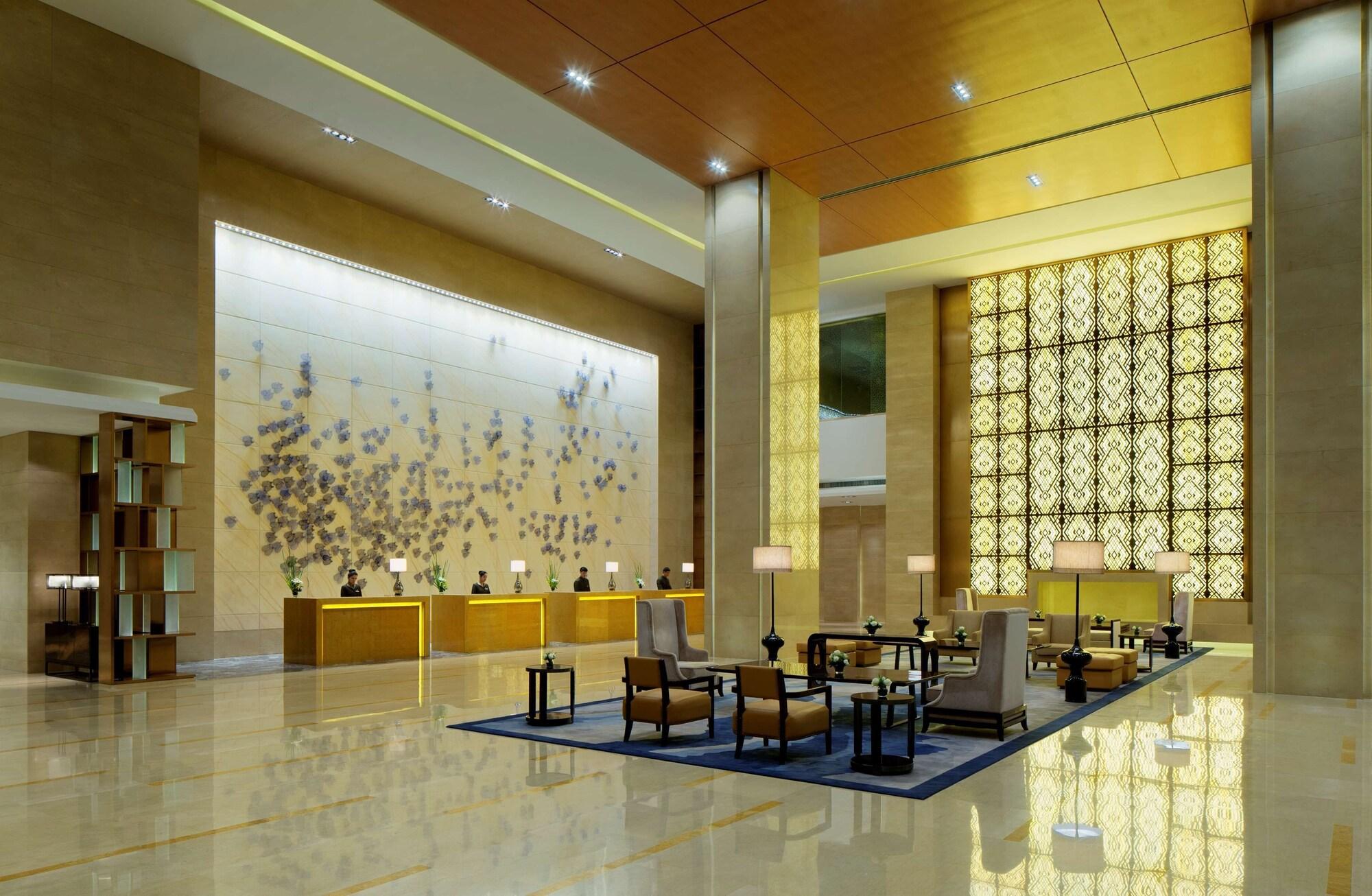 Vista Lobby Radisson Blu Hotel Kashgar