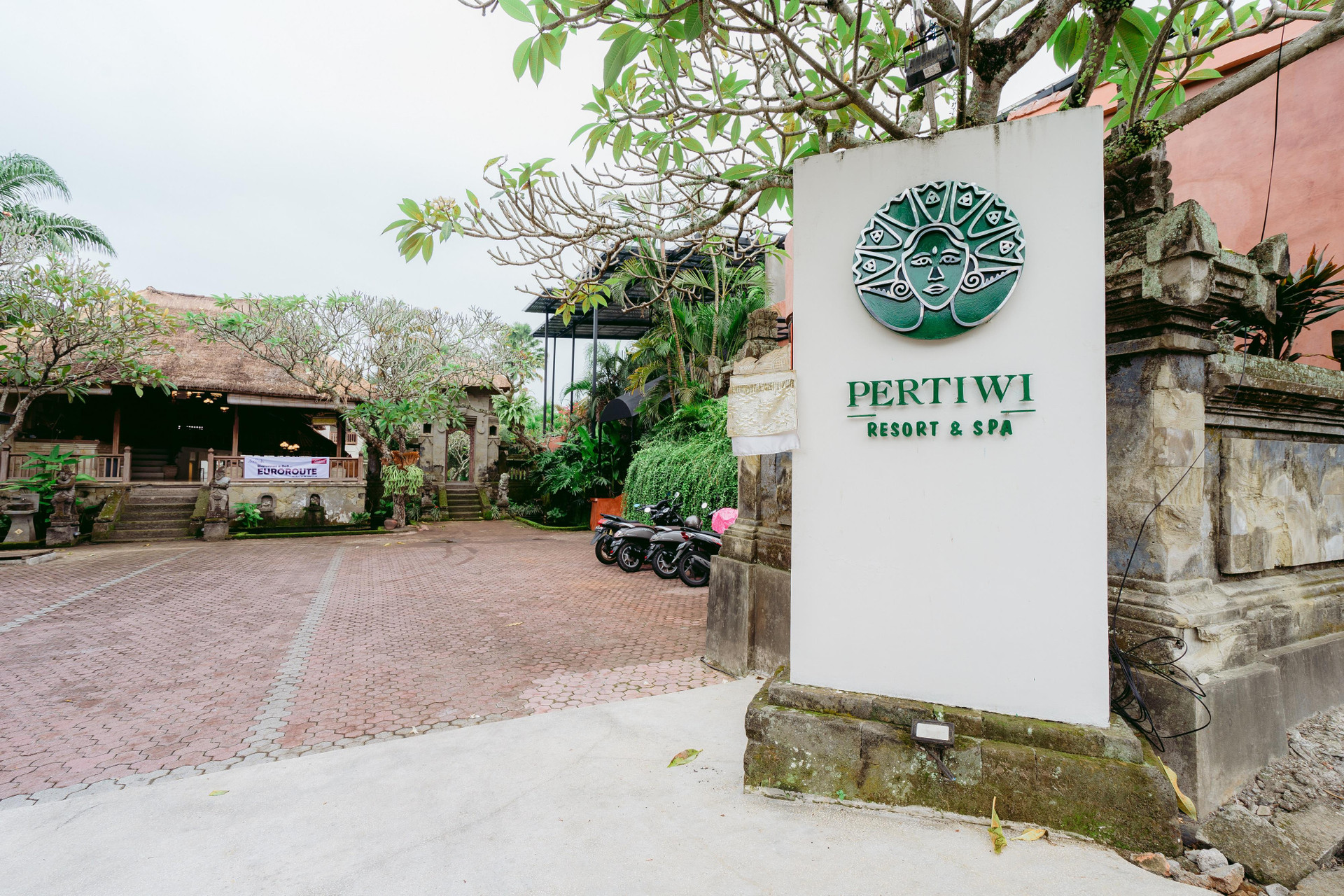 Vista Lobby Pertiwi Resort & Spa