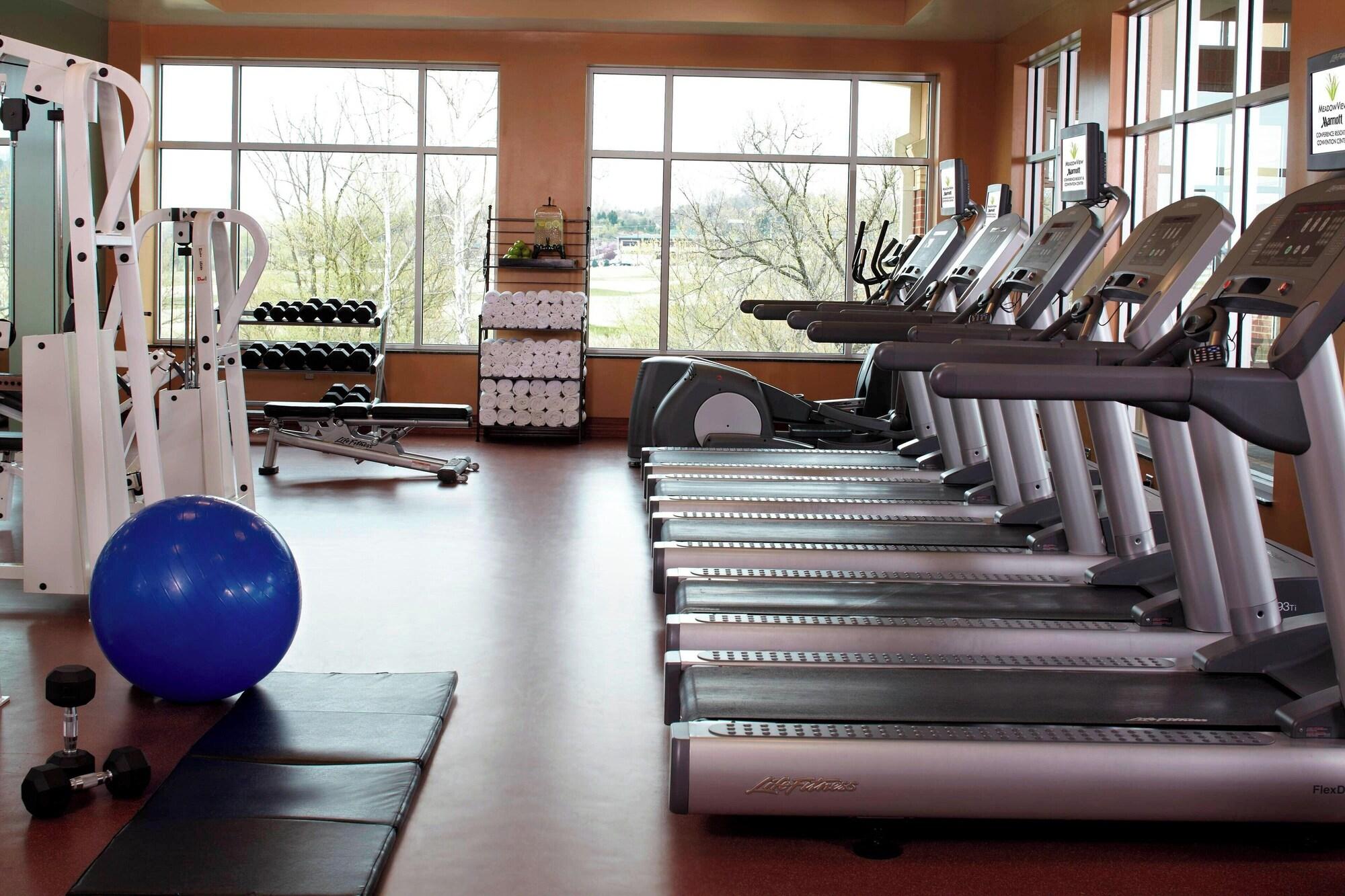 Gimnasio MeadowView Conference Resort & Convention Center