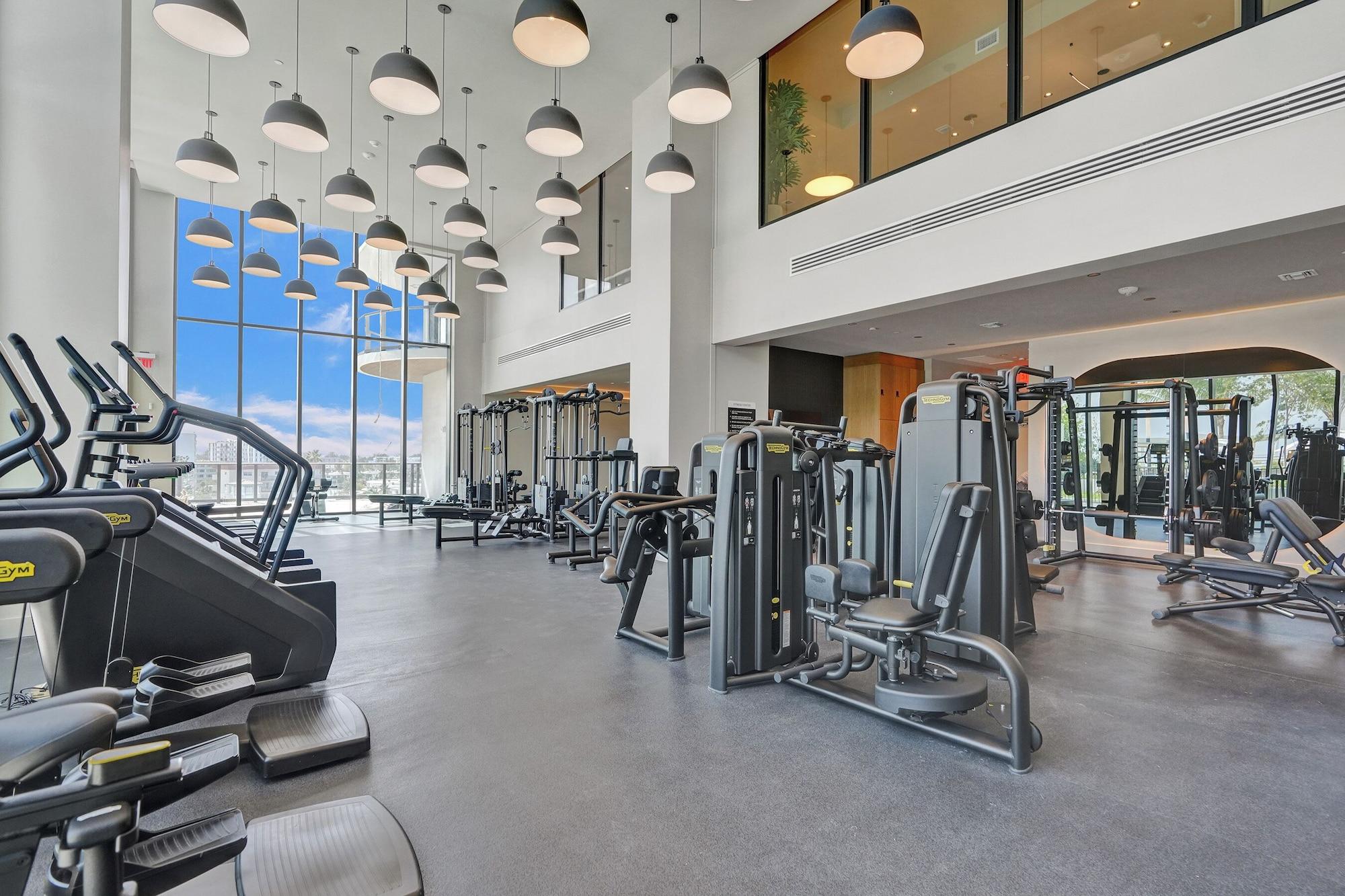 Gimnasio 72 Park - Miami Beach by Nomada