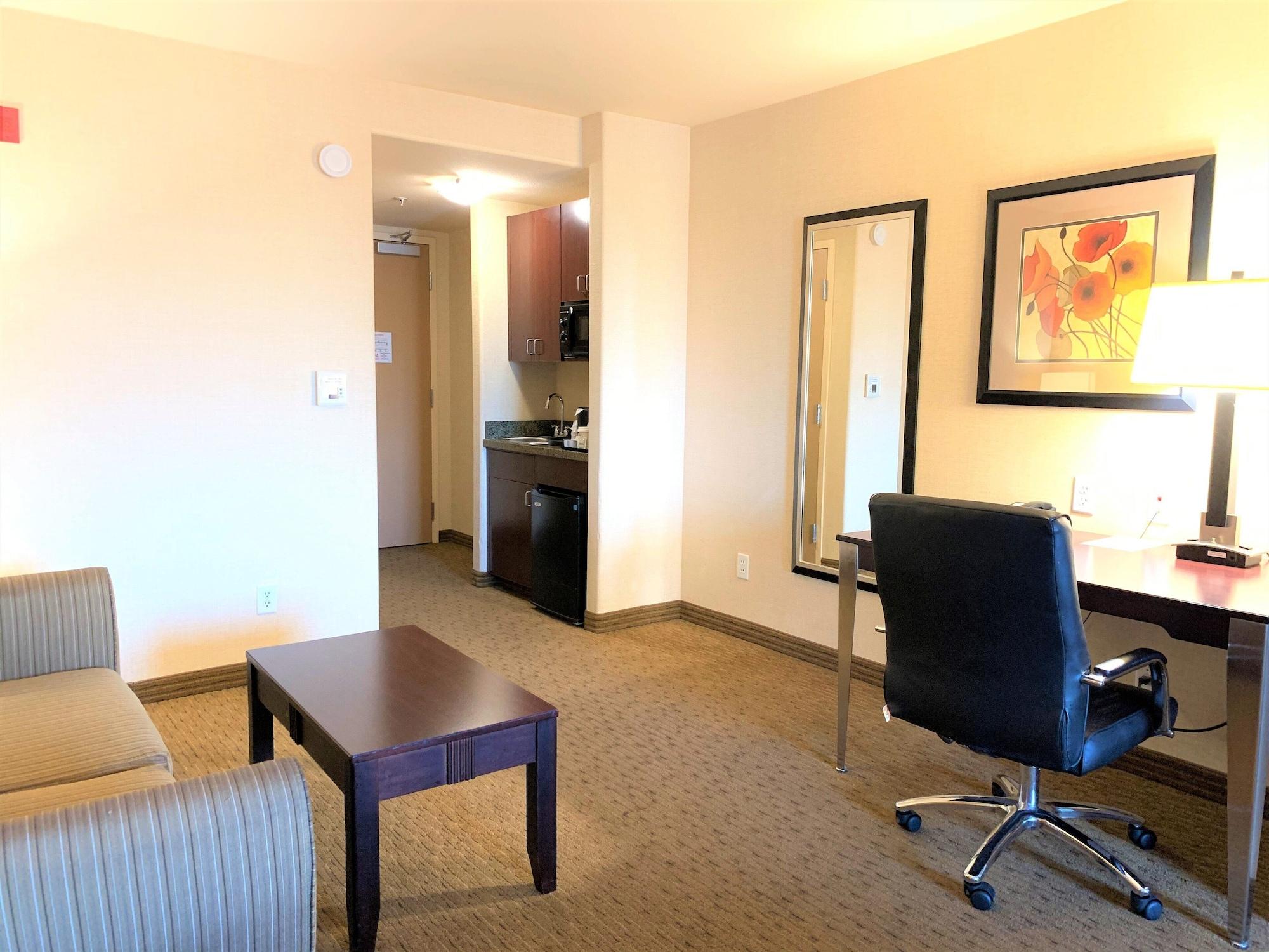 Habitación Holiday Inn Express Hotel & Suites FRESNO NORTHWEST-HERNDON by IHG