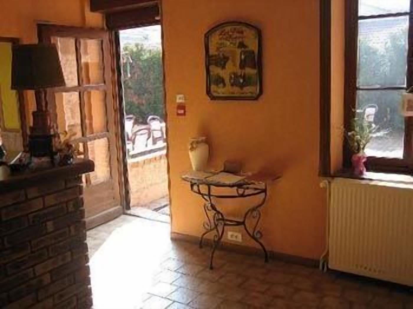 Vista Lobby Le Relais des Dix Crus