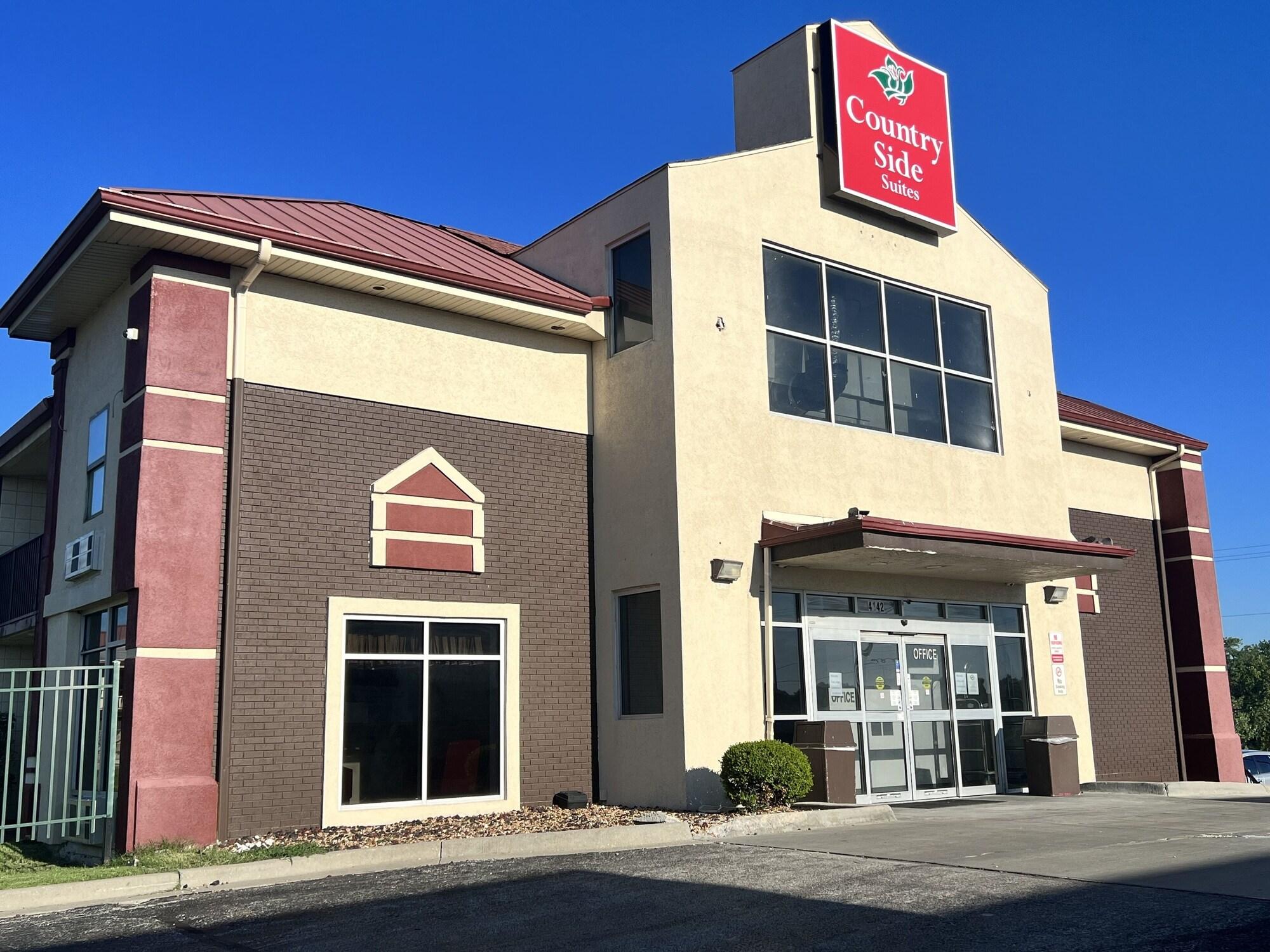Varios Countryside Suites Kansas City Independence I-70E Sports Complex Hotel