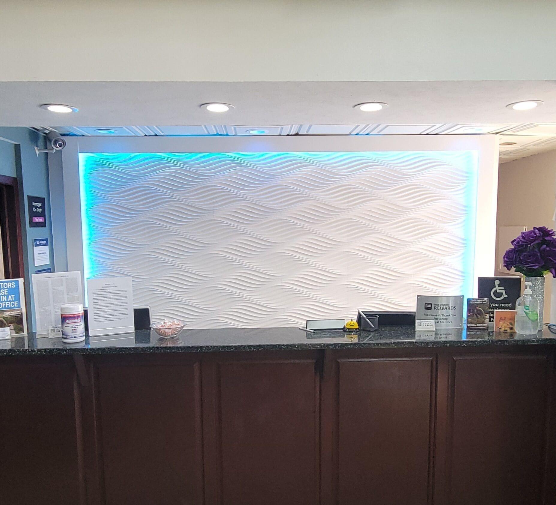 Vista Lobby Best Western Joliet Inn & Suites