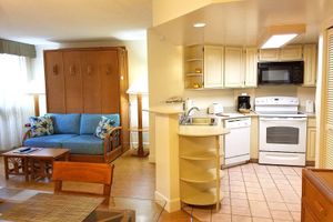 Alojamiento - Kahana Falls Maui Studio for 2 kitchenete  1 week Jan 13 to 20