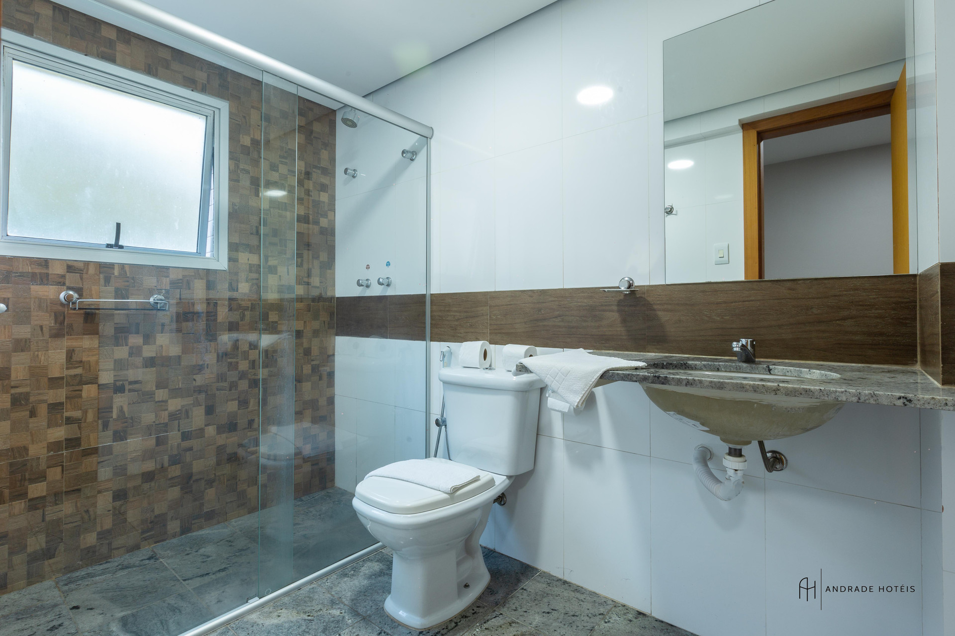 Baño REDE ANDRADE PAMPULHA