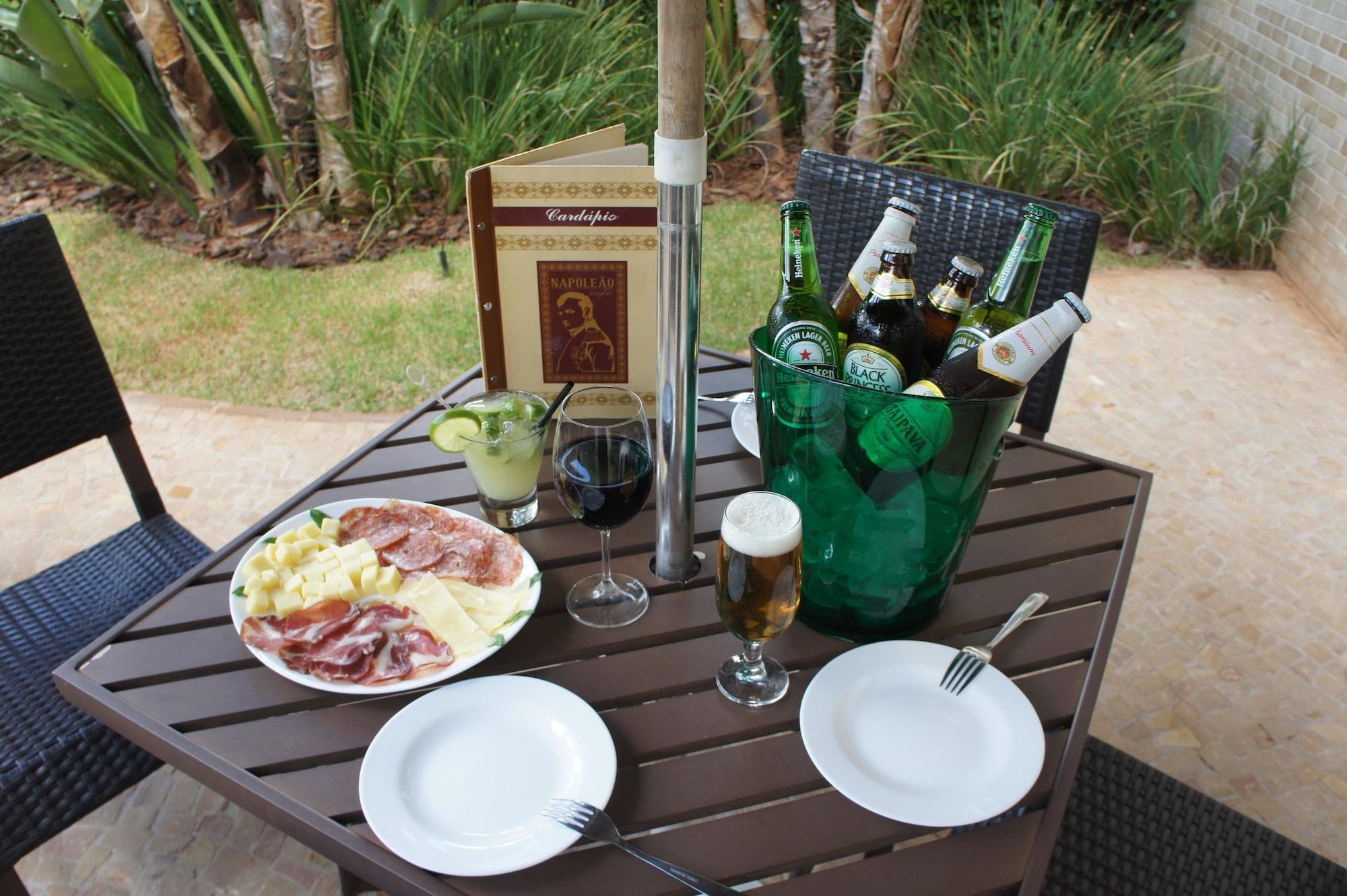 Bar/Salón Comfort Hotel Araraquara