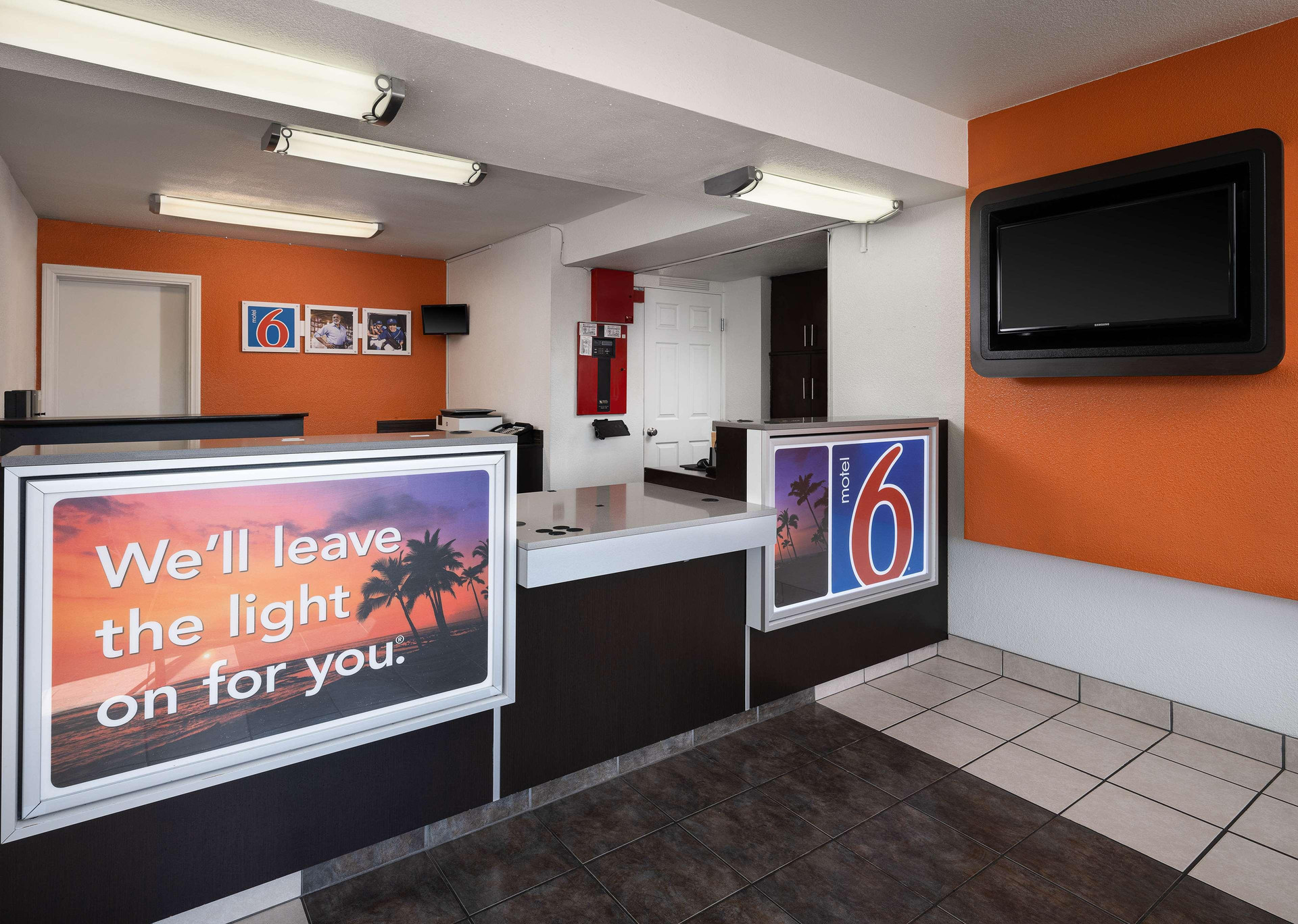 Vista Lobby Motel 6 Carpinteria, CA - Santa Barbara - North