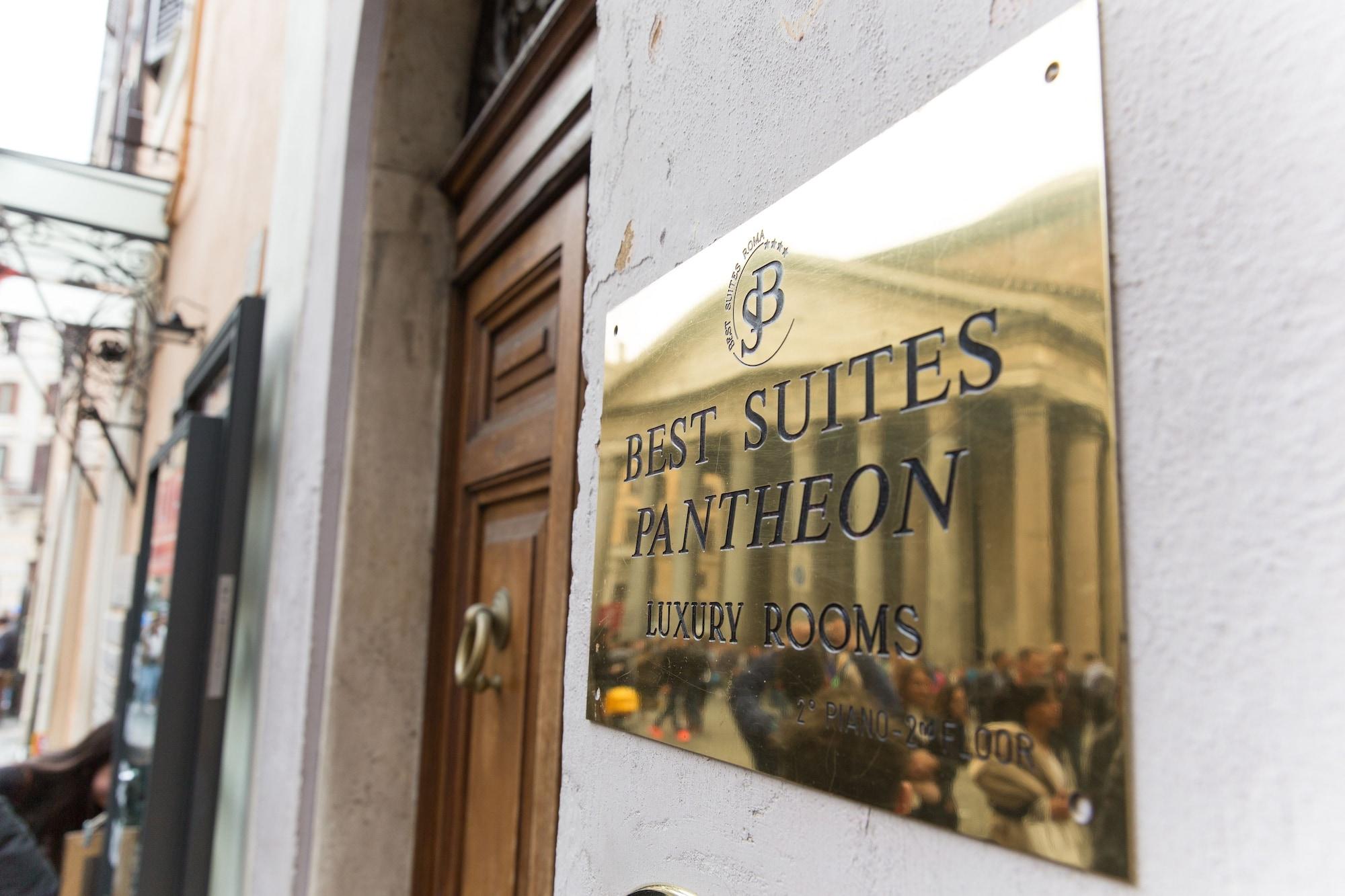 Vista Exterior Best Suites Pantheon