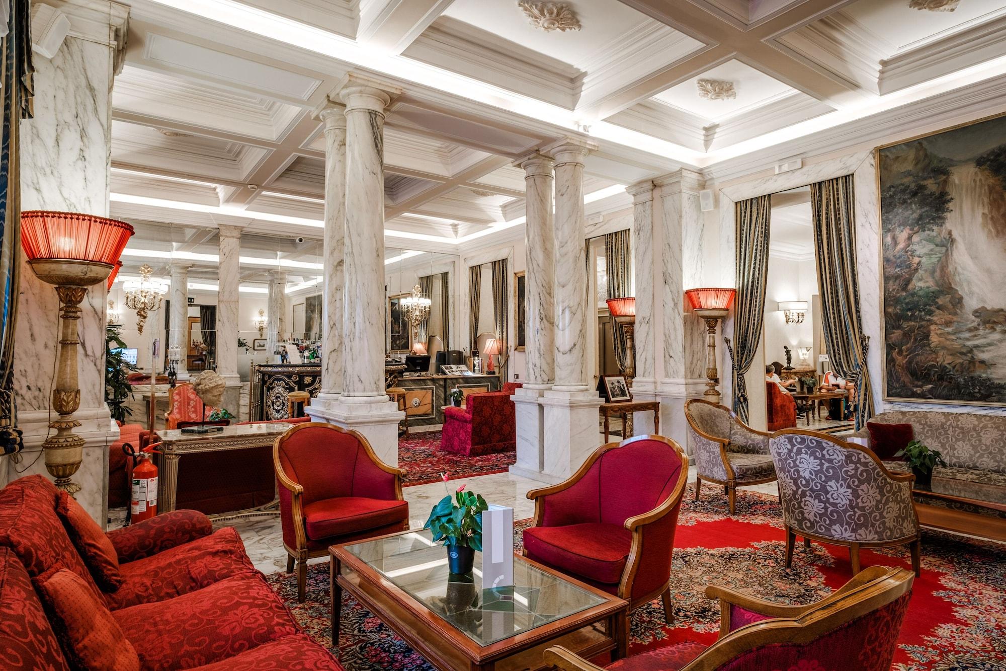 Vista Lobby Hotel Nazionale