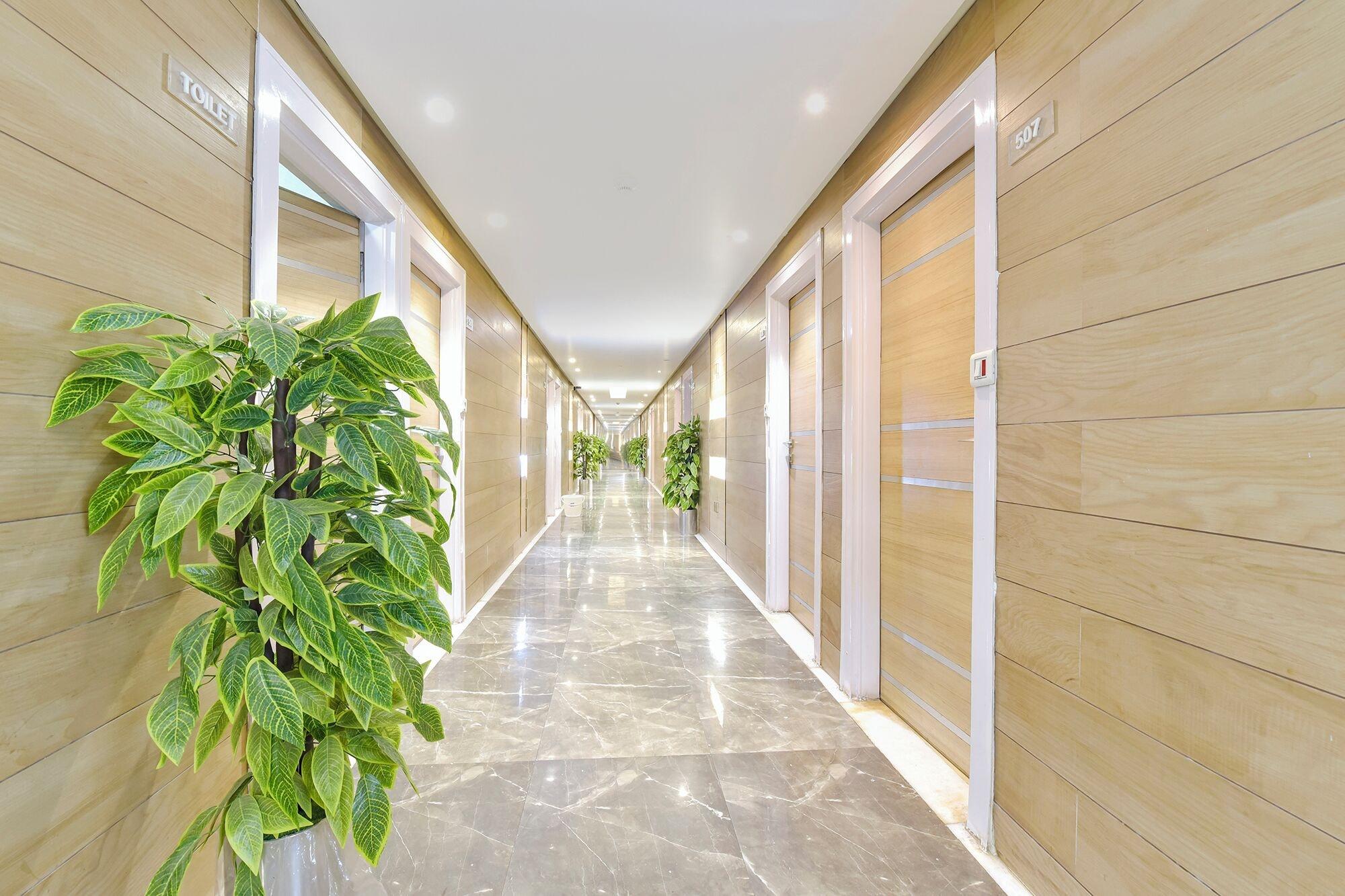 Vista Lobby Fabhotel Soham Palace