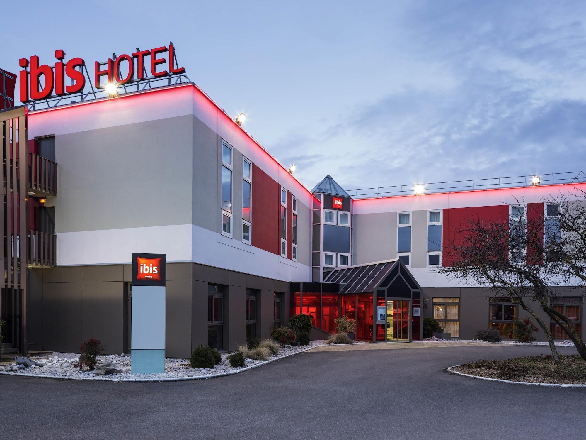 Varios Ibis Aulnay Paris Nord Expo