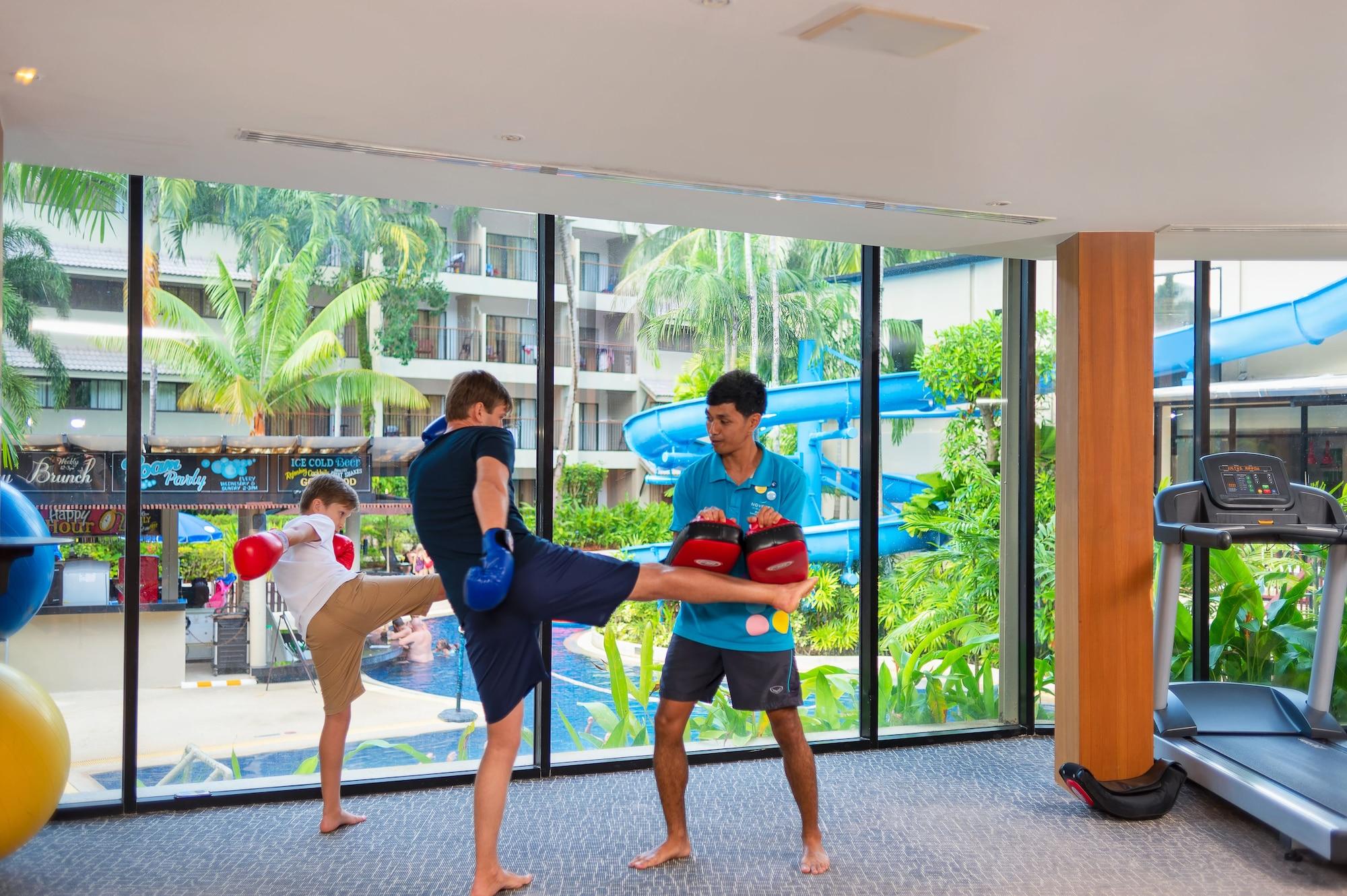 Gimnasio Holiday Inn Resort Phuket Surin Beach by IHG
