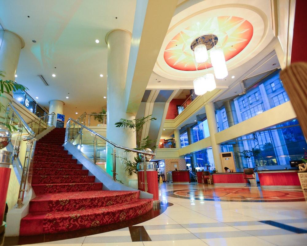 Vista Lobby Cebu Parklane International Hotel