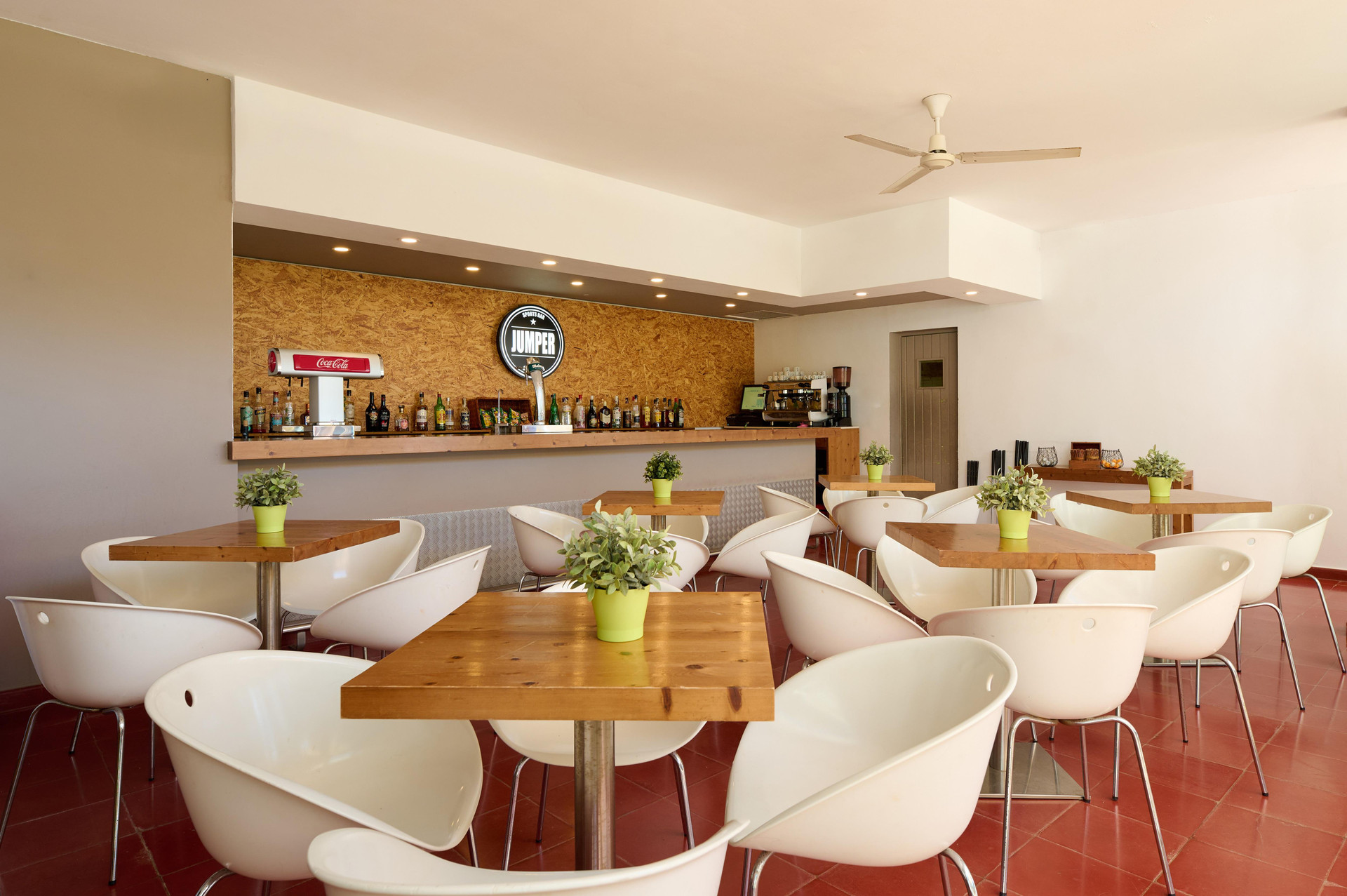 Bar/Salón Alua Illa de Menorca