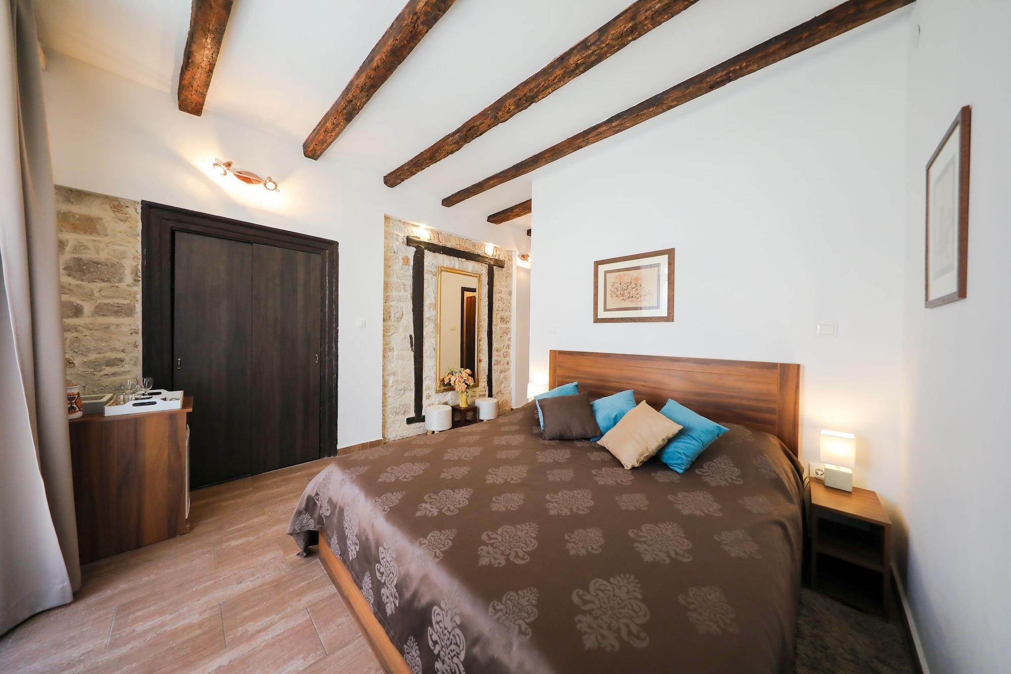 Varios Luxury Rooms Contessa Vitali