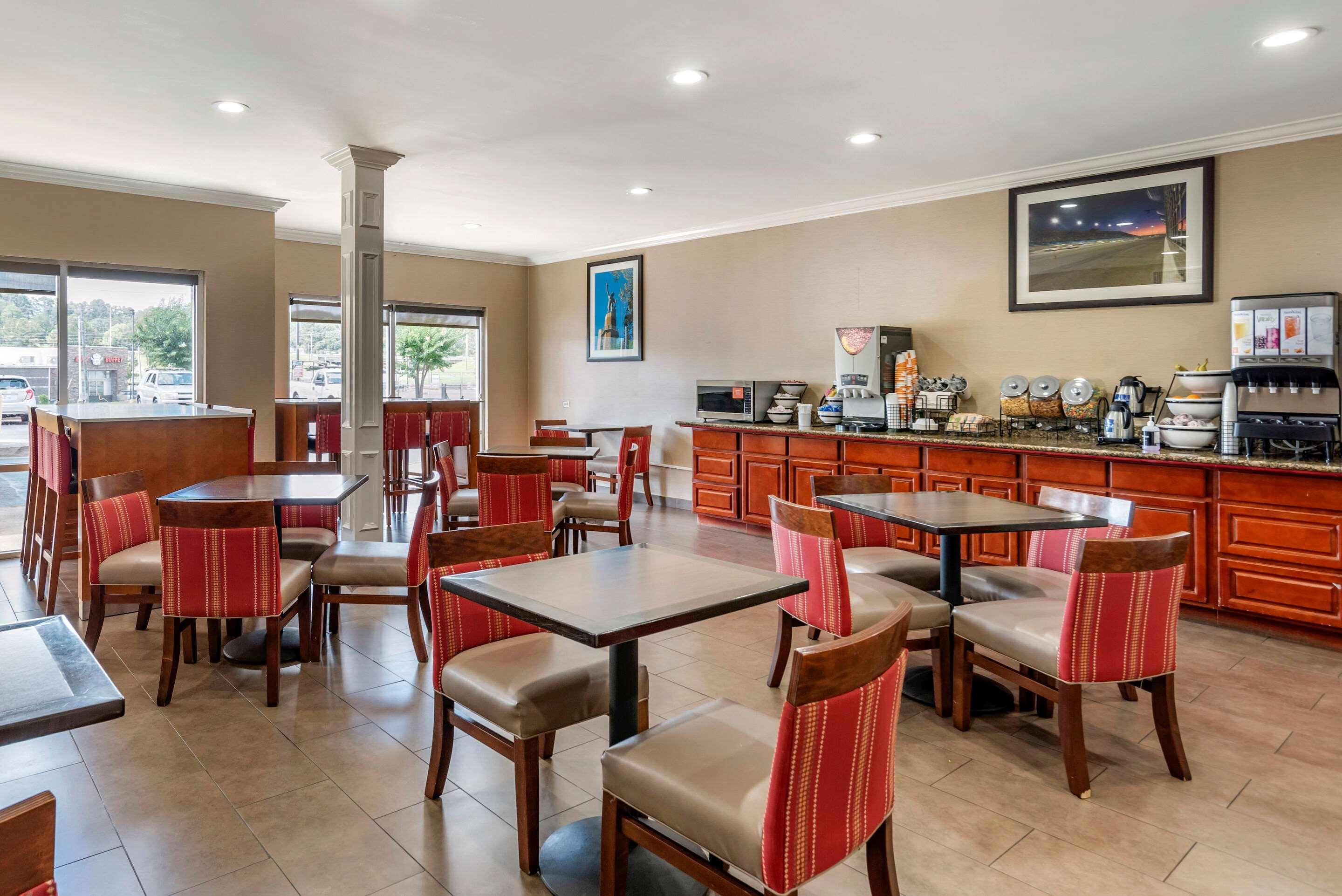 Restaurant Comfort Inn Birmingham - Irondale