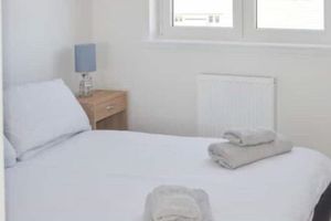 Alquiler Vacacional - A new build close to all routes.