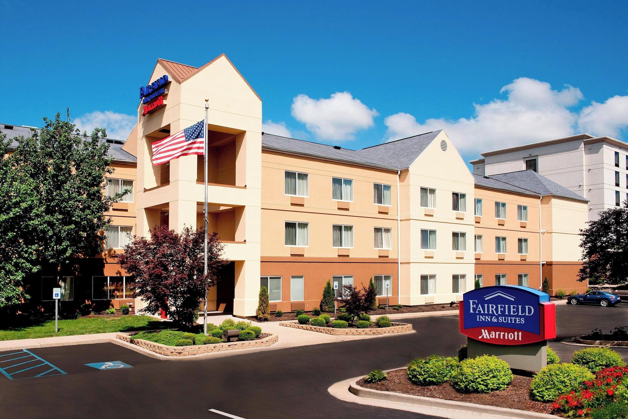 Vista Exterior Fairfield Inn & Suites by Marriott Bloomington