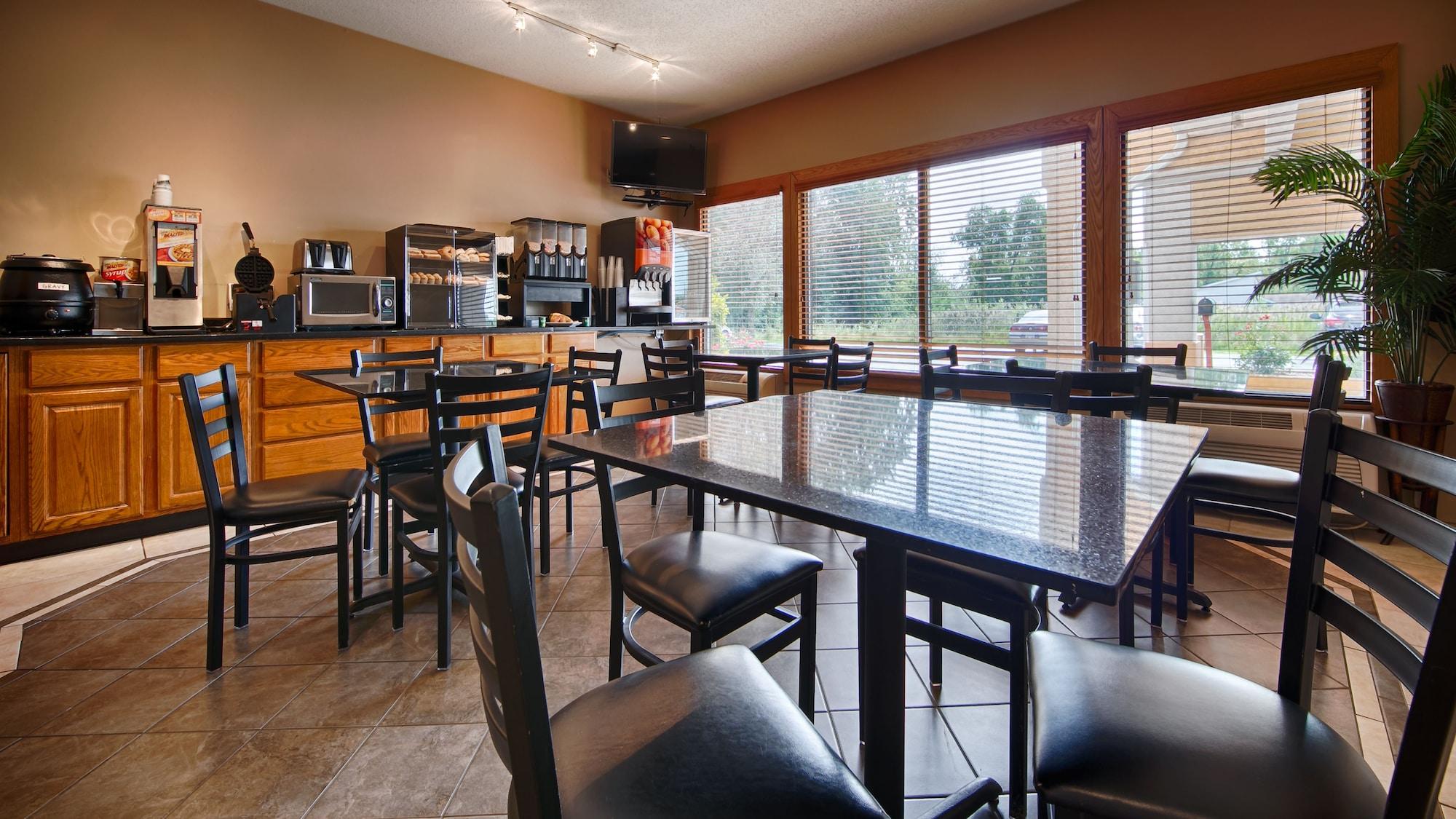 Restaurant Best Western Crossroads Inn