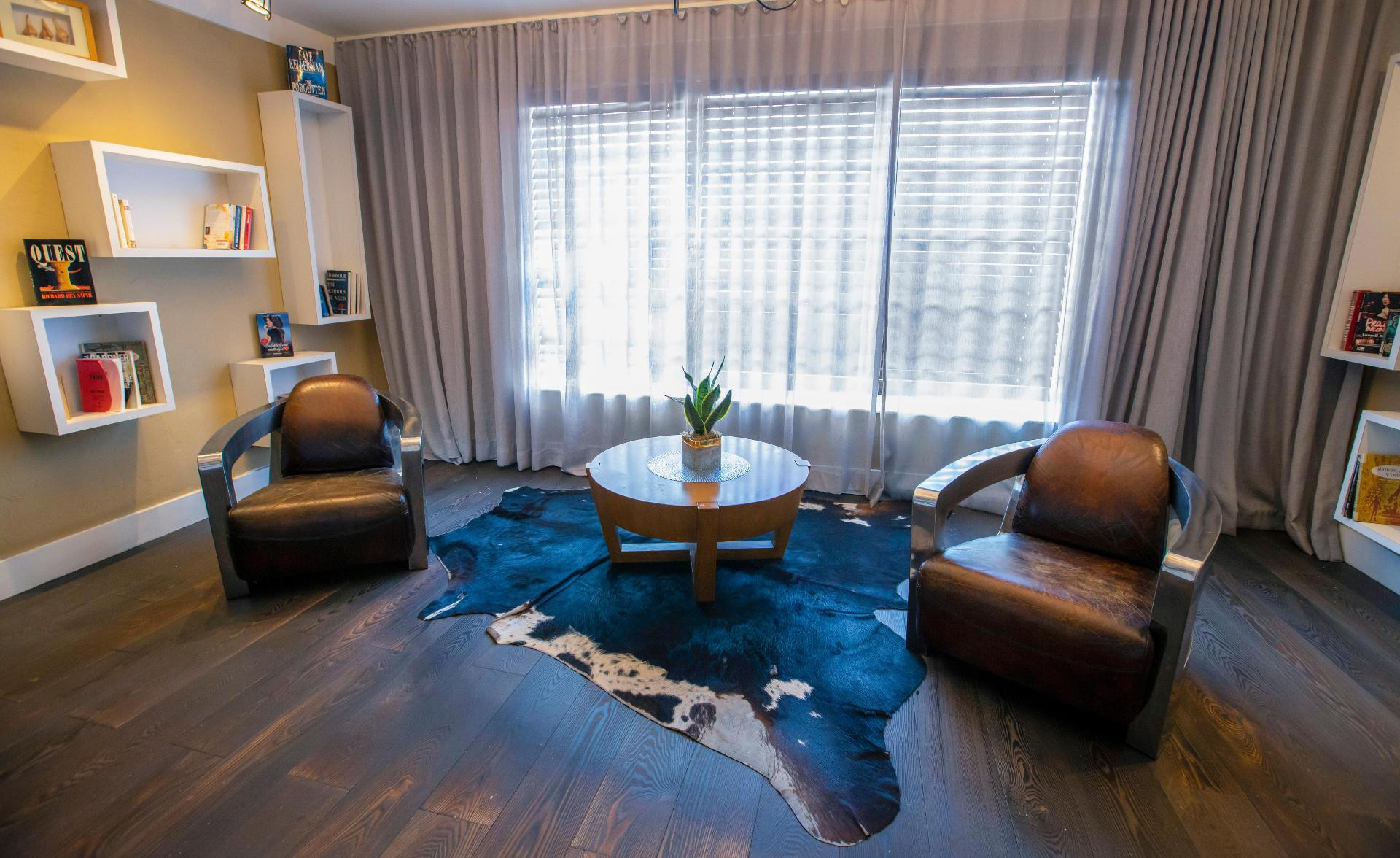 Hotel Lincoln Arms Suites