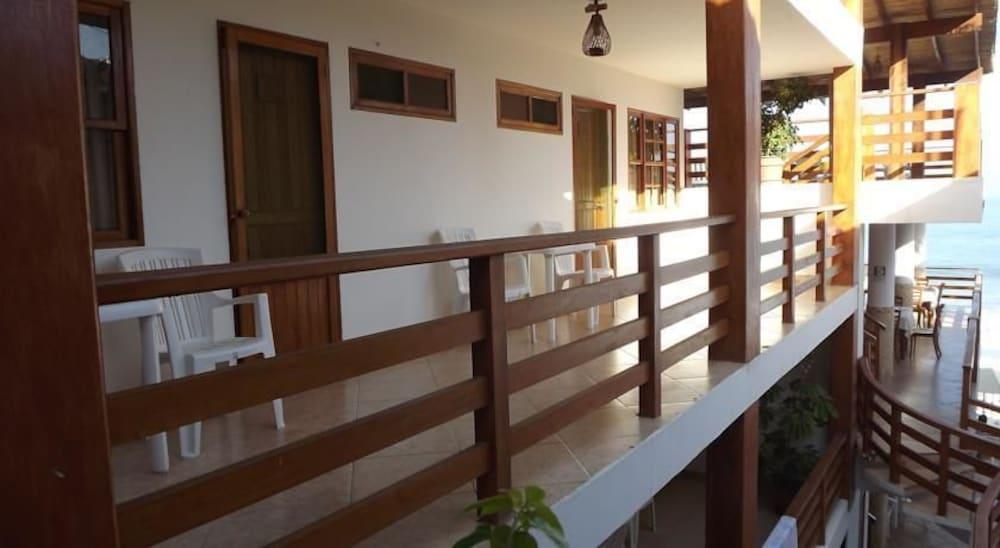 Varios Bungalows Playa Bonita