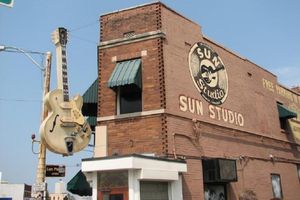 Actividad - Explora Memphis con acceso VIP a Graceland - Tour de día completo