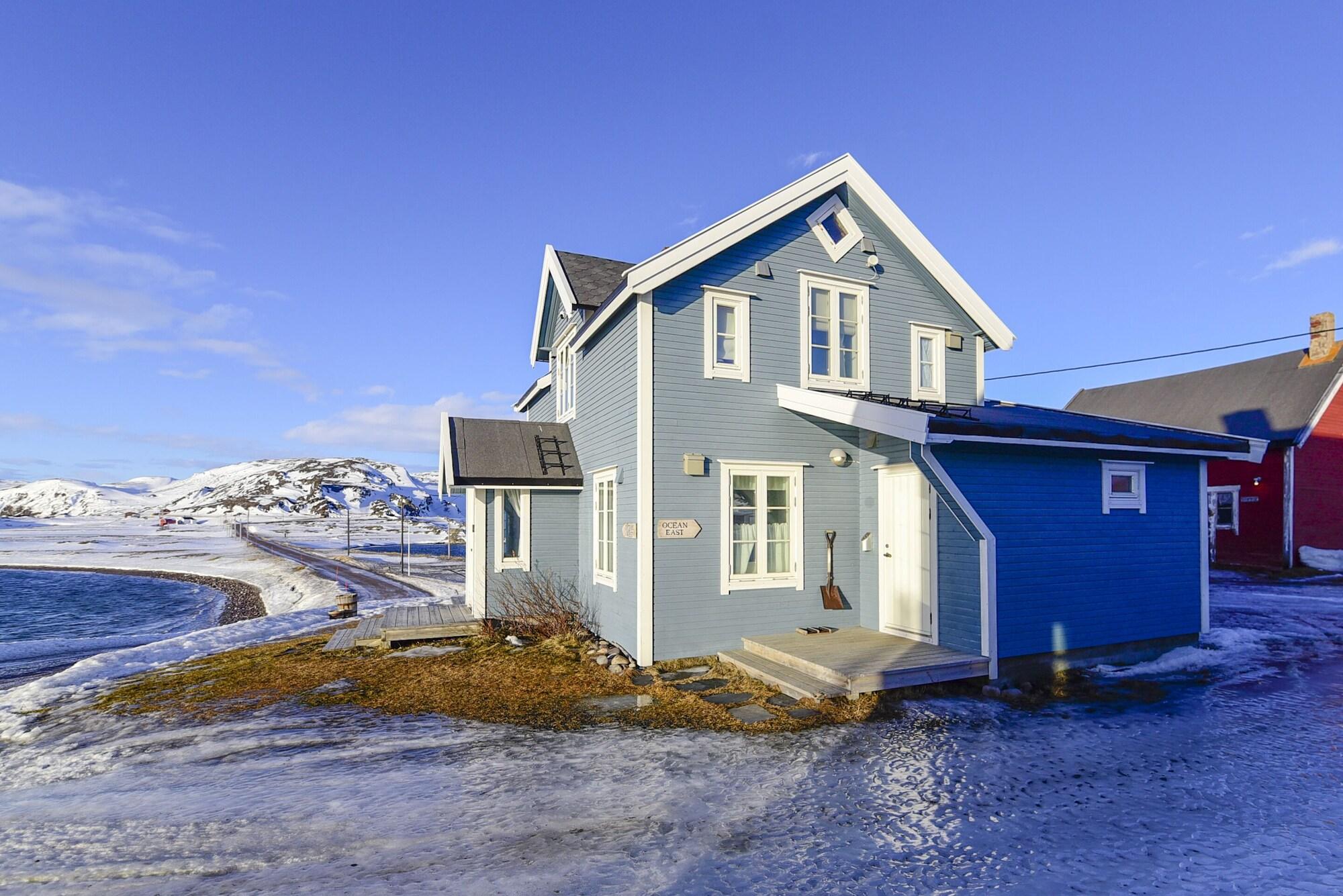 Vista Exterior Kongsfjord Arctic Lodge