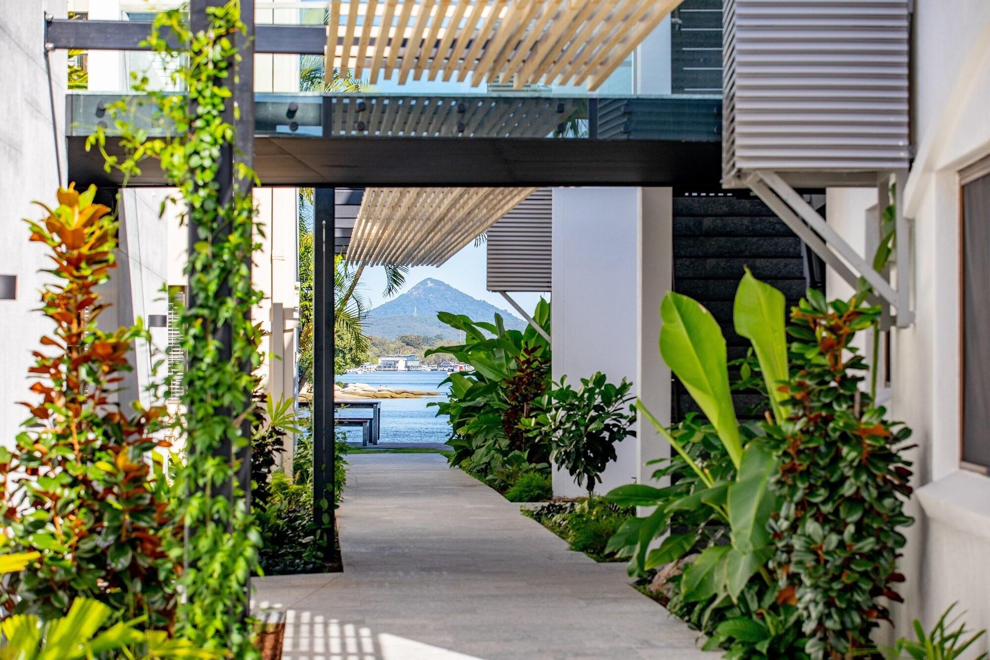 Vista Exterior Culgoa Point Beach Resort