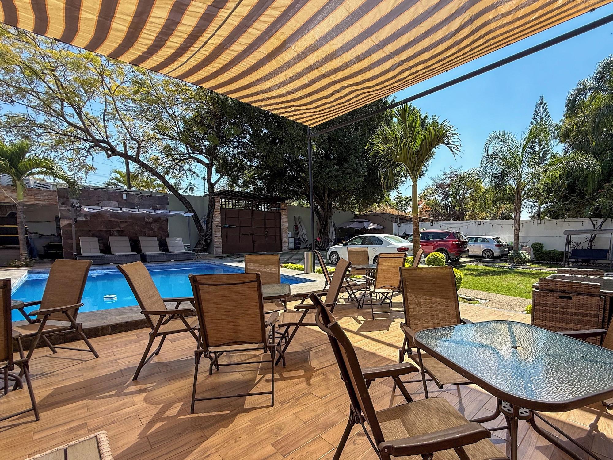Varios Hotel Luciérnaga