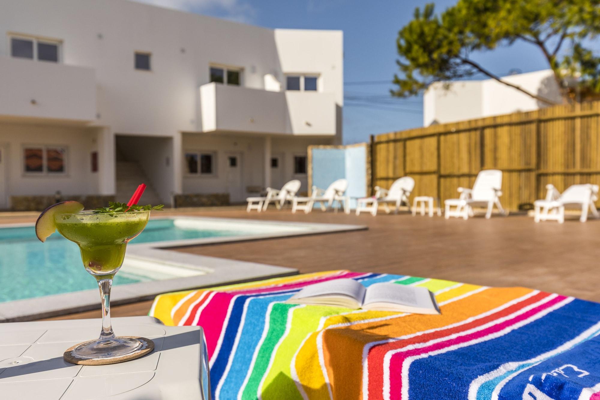 Varios Sagres Sun Stay - Surf Camp & Hostel