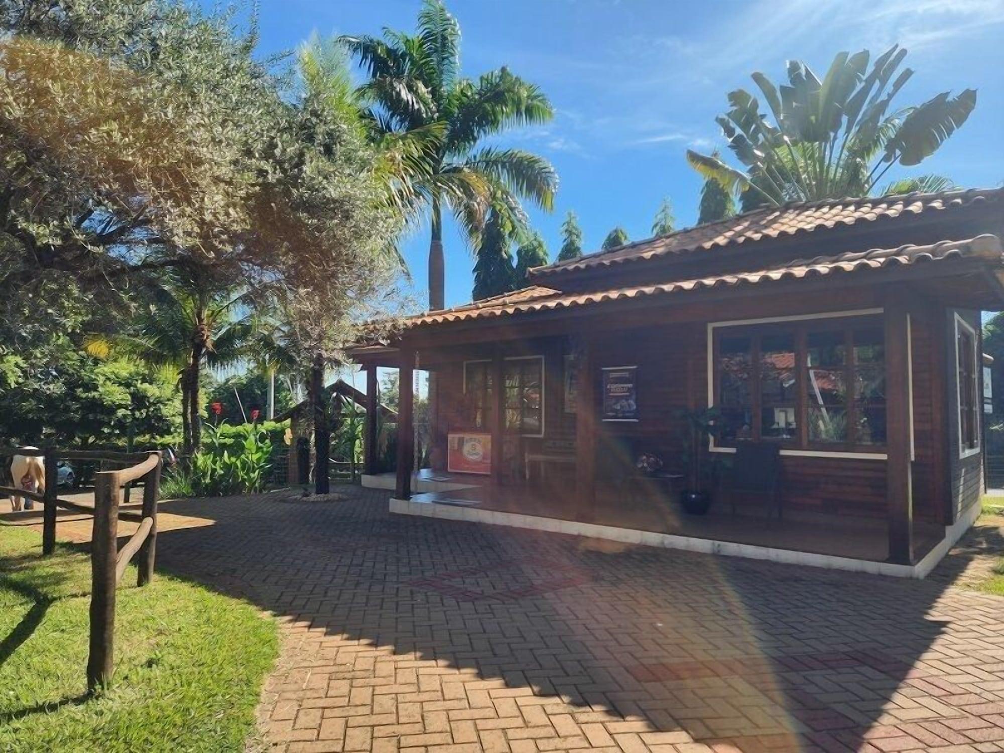 Vista Lobby Pousada Monte Carlo