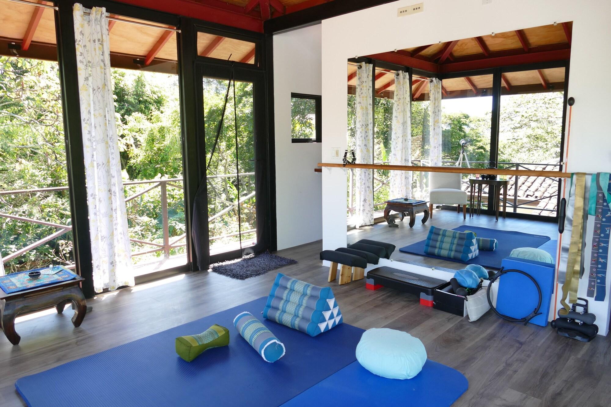 Gimnasio Casitas Vista Verde