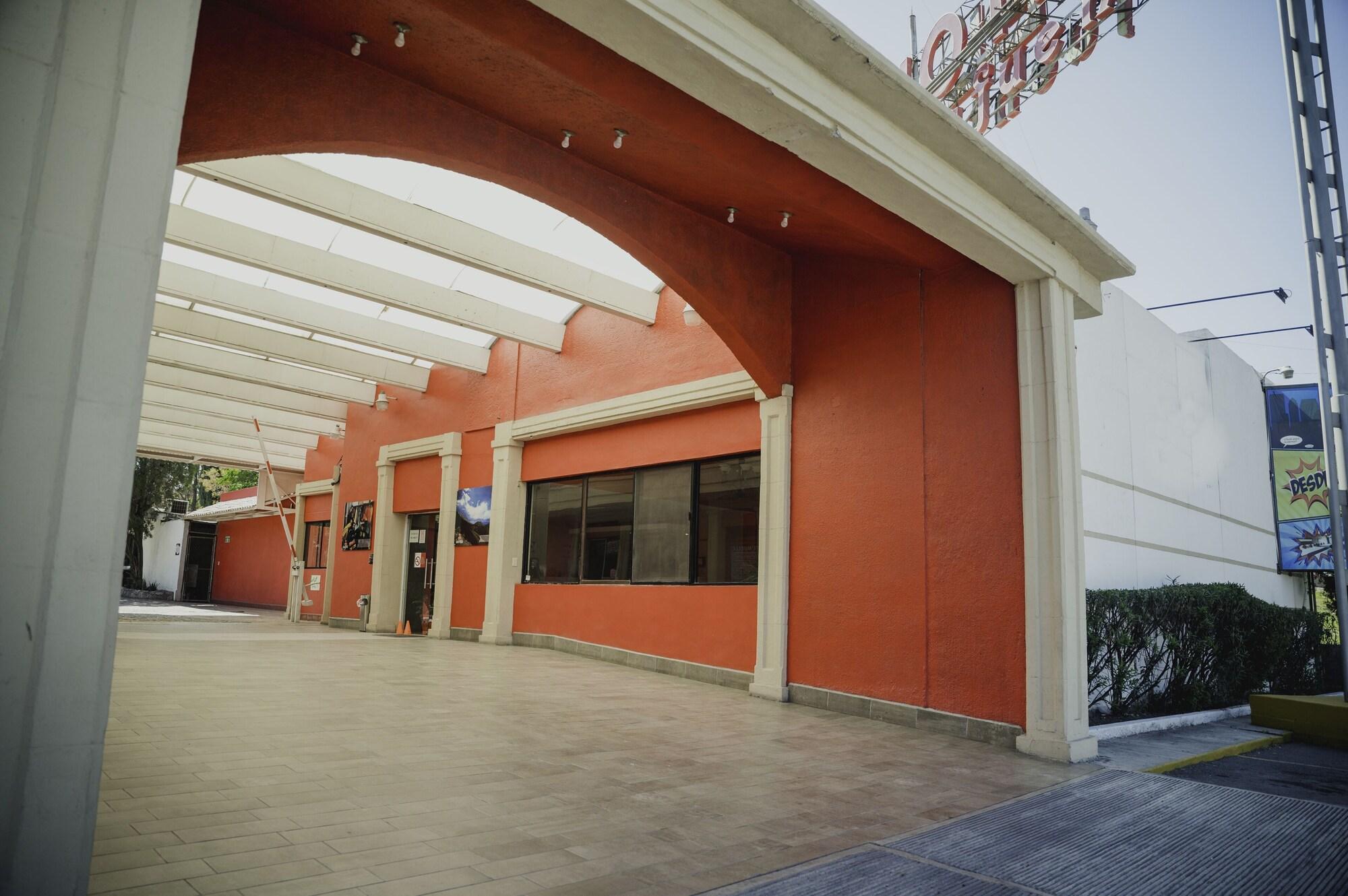 Vista Lobby Hotel La Fuente, Saltillo
